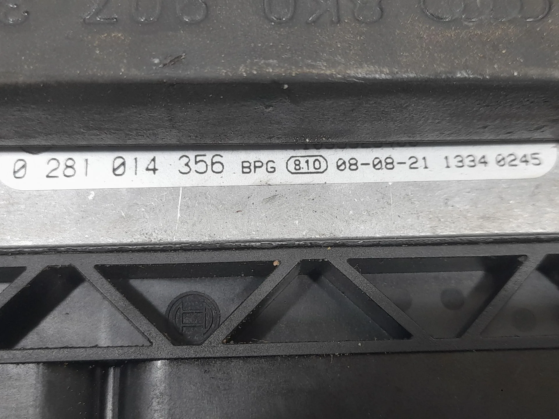Centralita Motor Uce para Audi A5 (8T3)