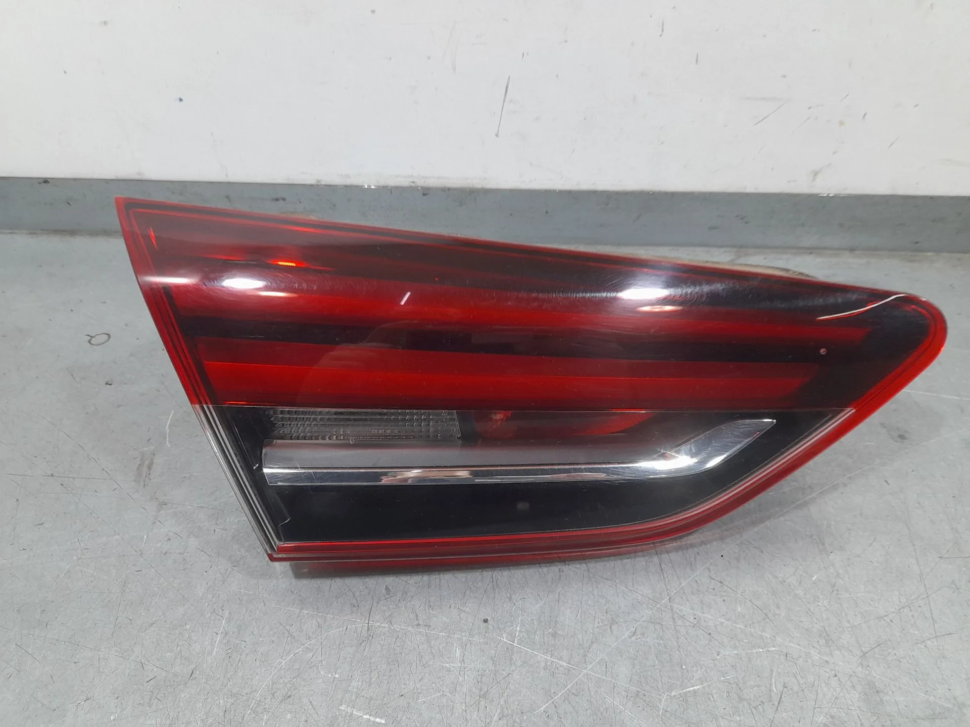 Piloto Trasero Izquierdo Interior para Opel Insignia B Grand Sport (Z18)