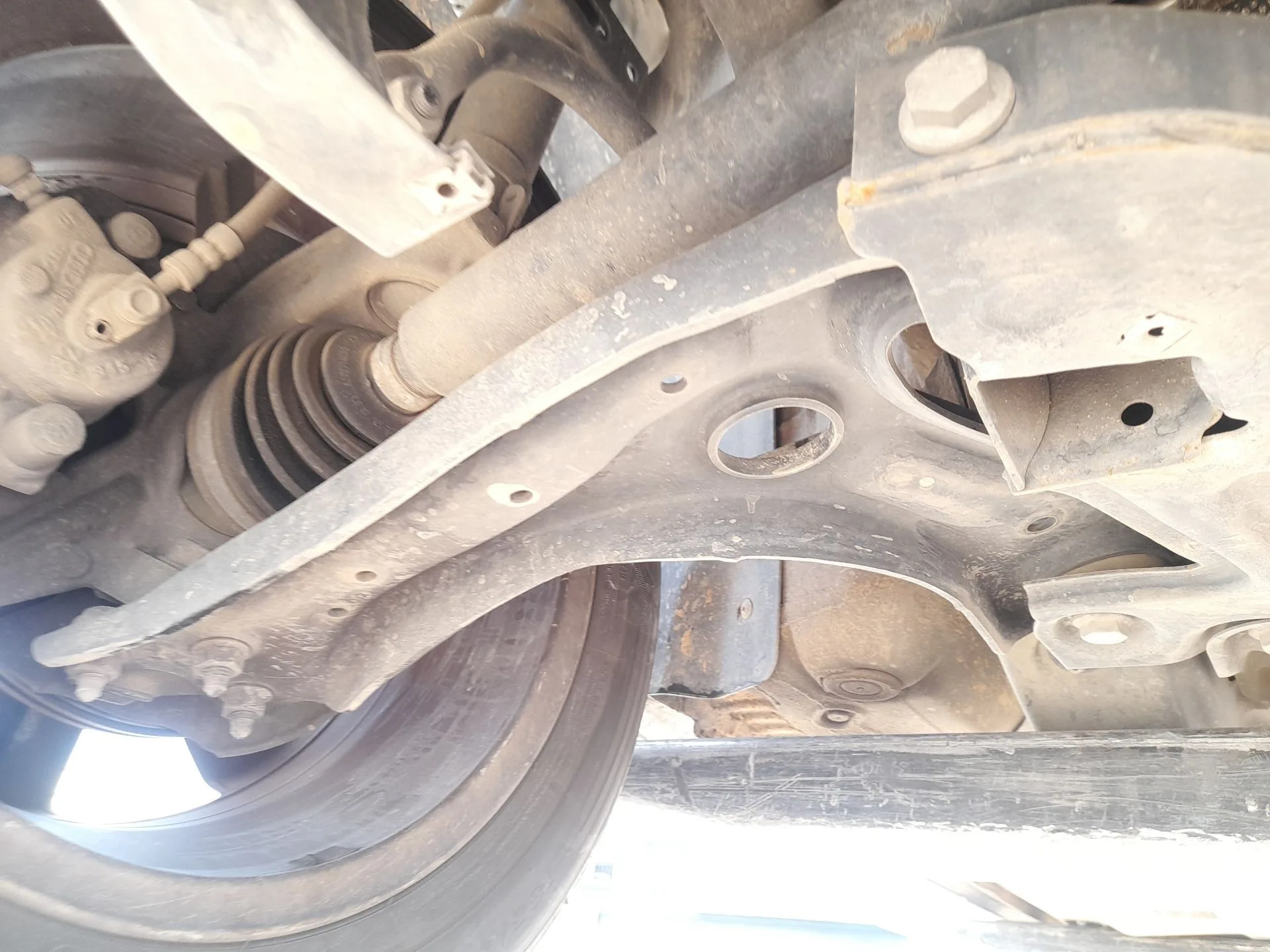 Brazo Suspension Inferior Delantero Derecho para Volkswagen Polo V (6R1, 6C1)