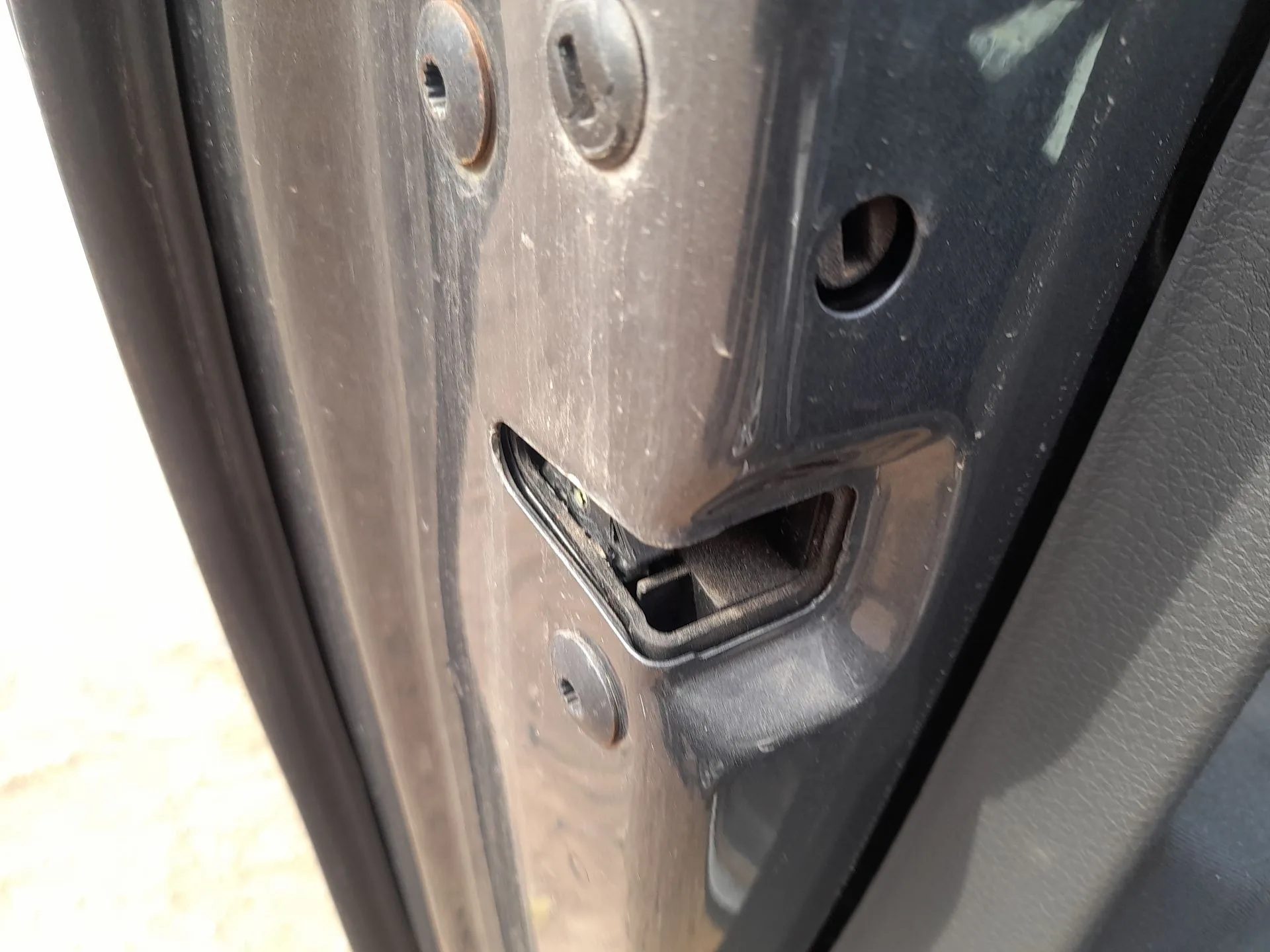 Cerradura Puerta Trasera Izquierda para Volkswagen Polo V (6R1, 6C1)