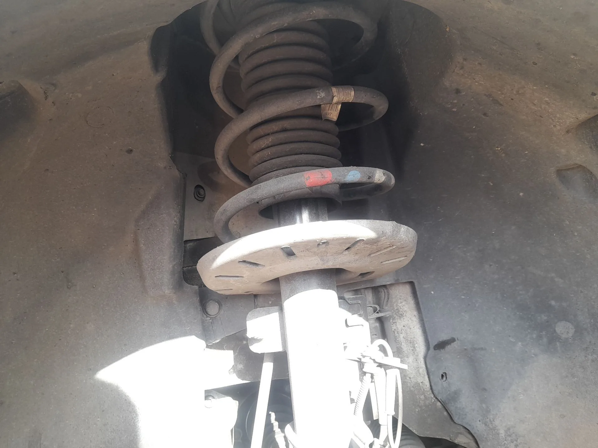 Amortiguador Delantero Izquierdo para Peugeot 308 Ii (Lb_, Lp_, Lw_, Lh_, L3_)