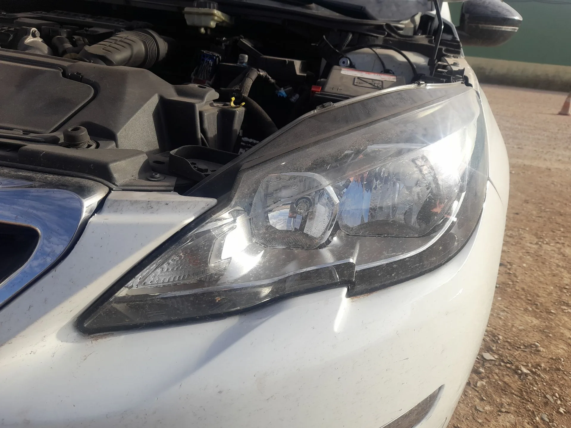Faro Izquierdo para Peugeot 308 Ii (Lb_, Lp_, Lw_, Lh_, L3_)
