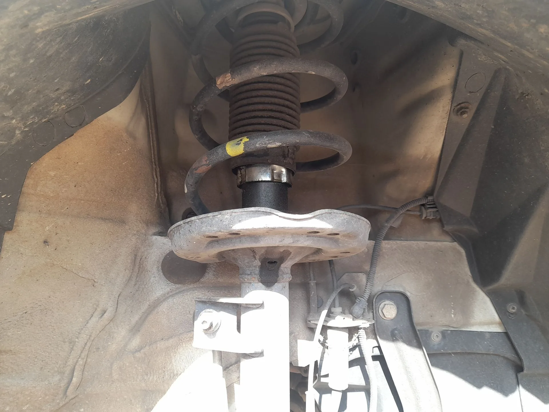Amortiguador Delantero Derecho para Ford Ka (Ru8)