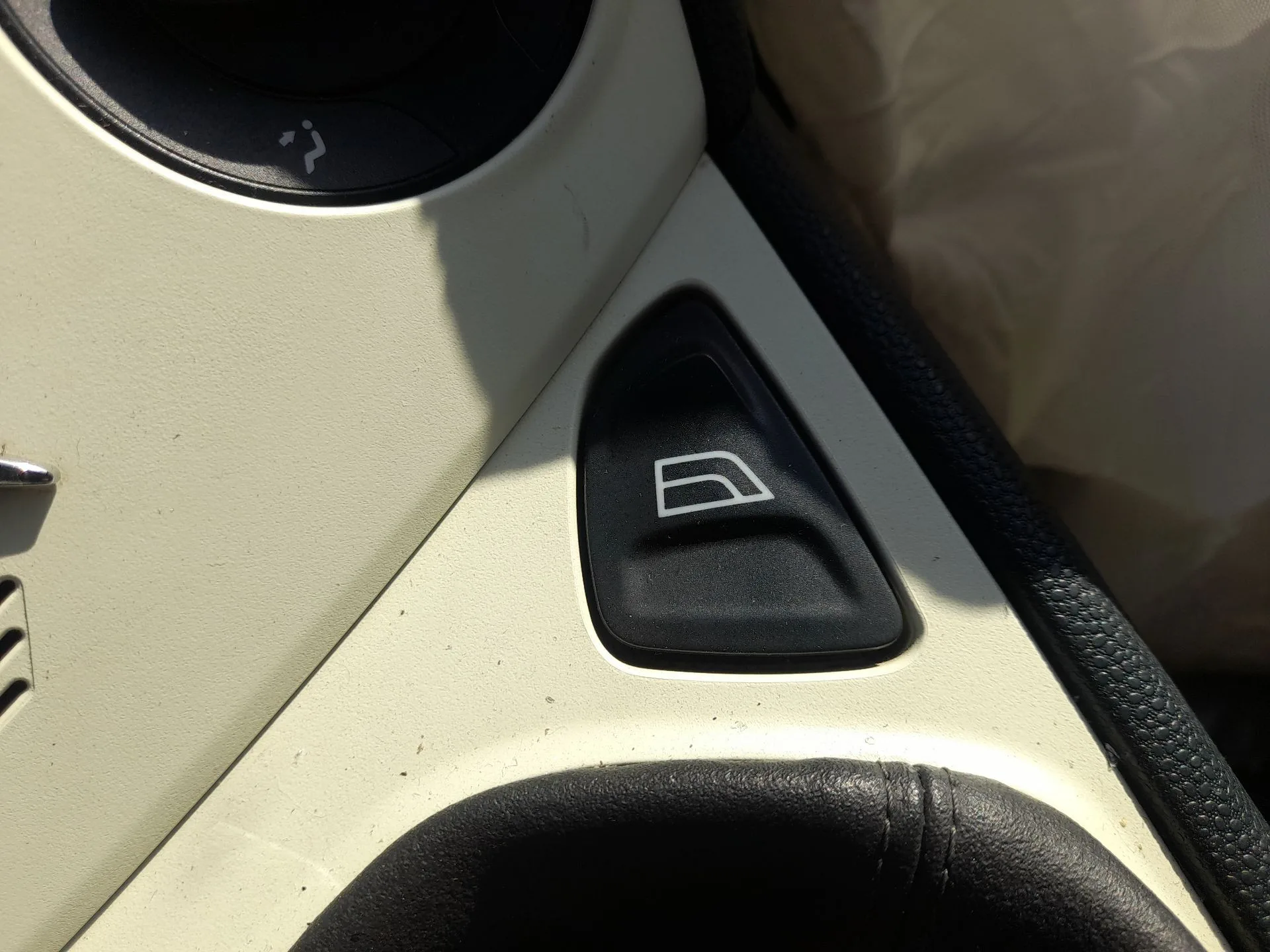 Mando Elevalunas Delantero Derecho para Ford Ka (Ru8)
