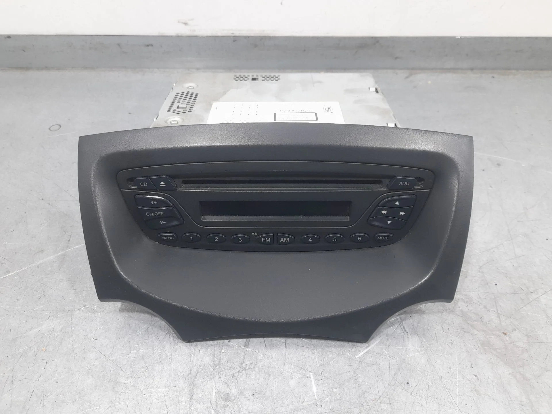 Sistema Audio / Radio Cd para Ford Ka (Ru8)