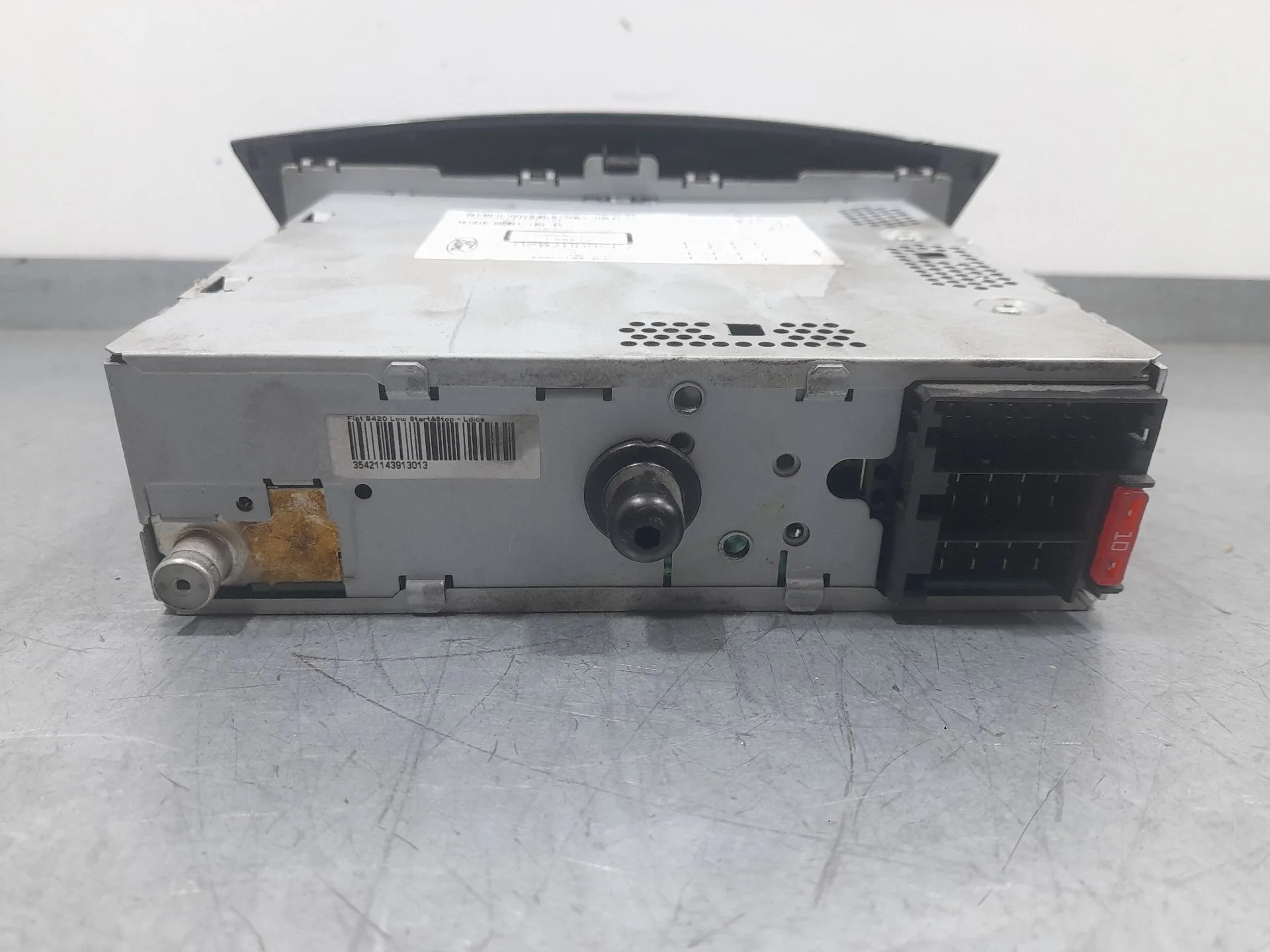Sistema Audio / Radio Cd para Ford Ka (Ru8)
