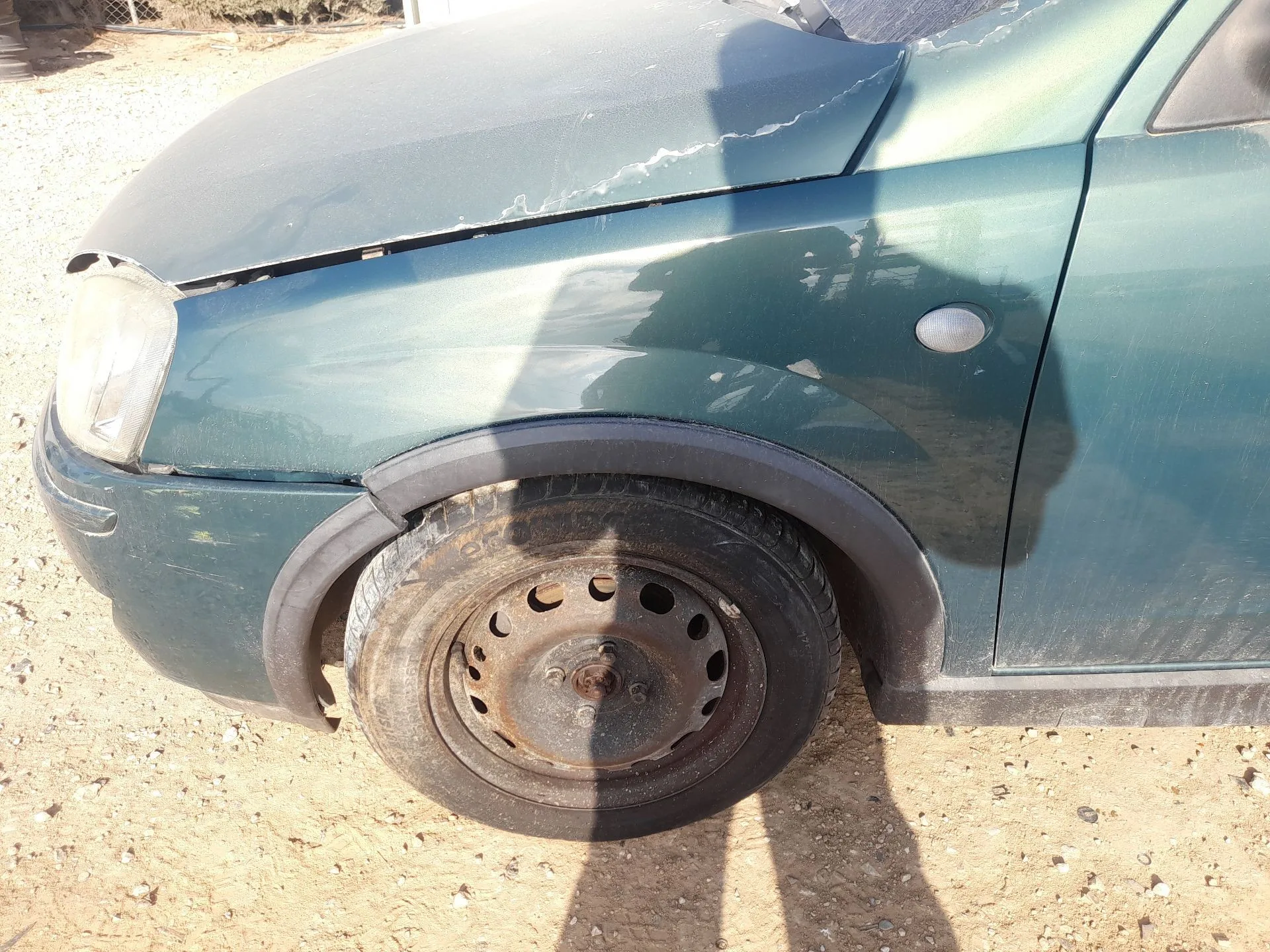 Aleta Delantera Izquierda para Opel Corsa C (X01)