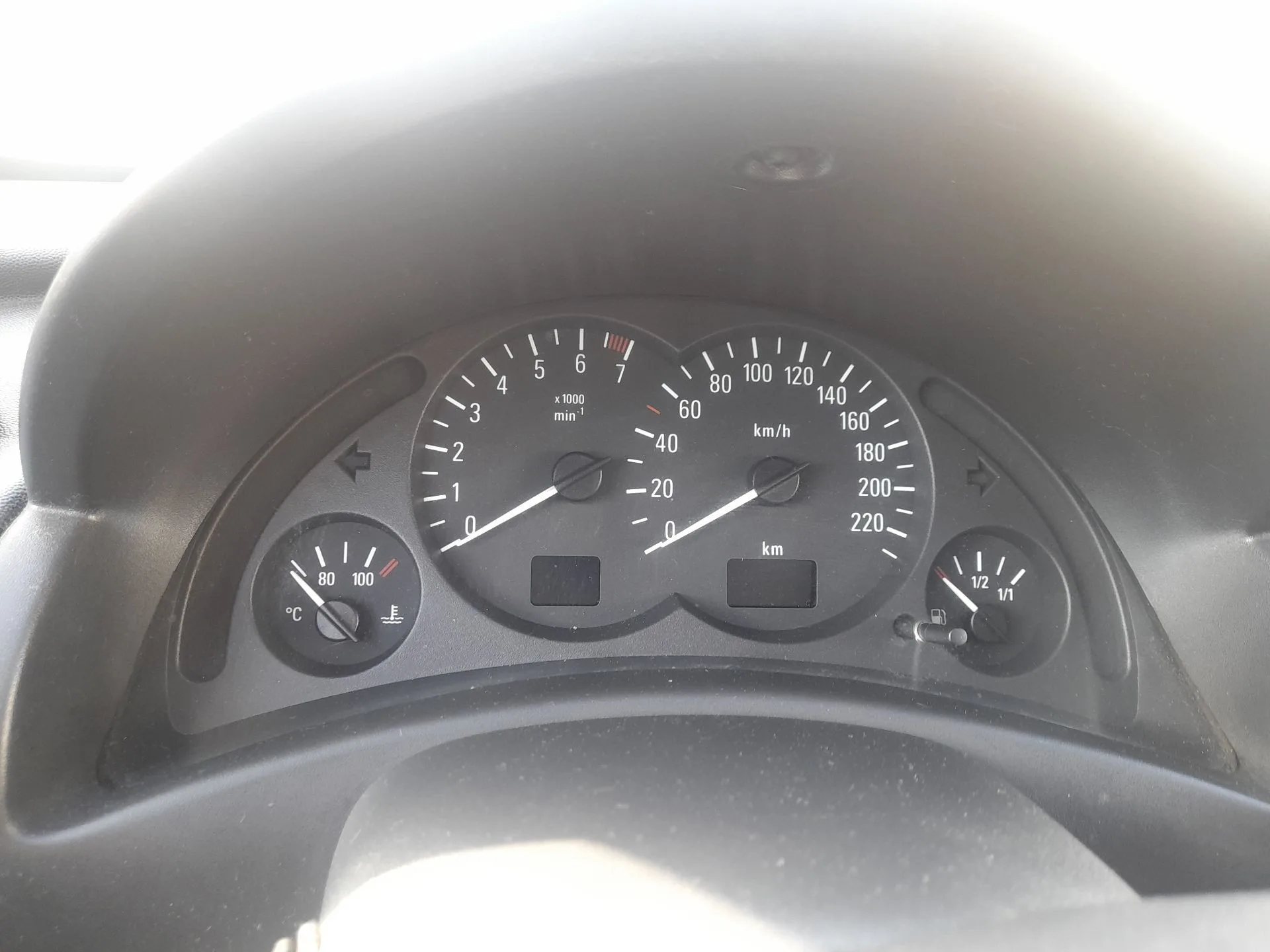Cuadro Instrumentos para Opel Corsa C (X01)