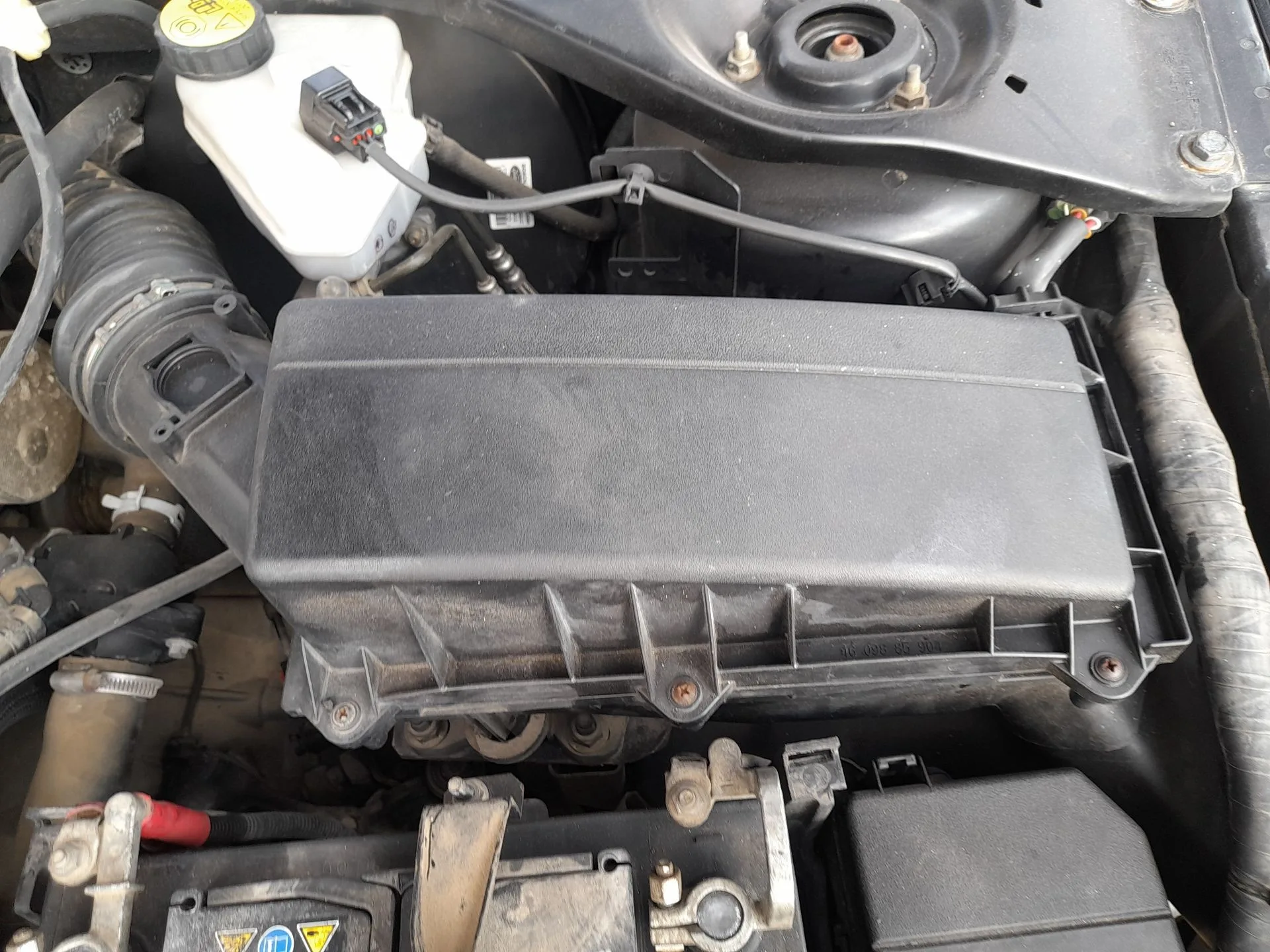 Carcasa Filtro Aire para Ford Mondeo Iii Sedan (B4Y)