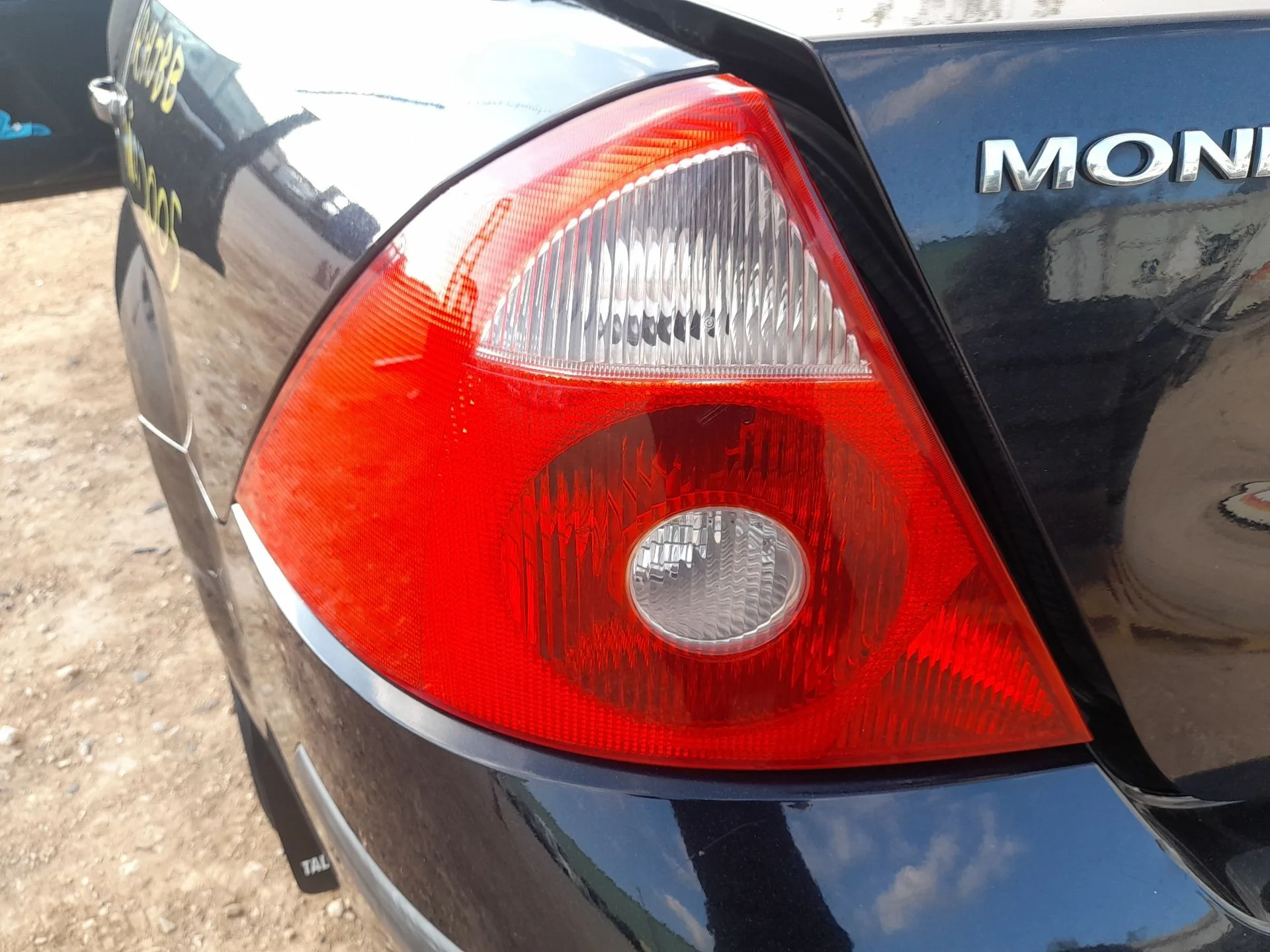 Piloto Trasero Izquierdo para Ford Mondeo Iii Sedan (B4Y)