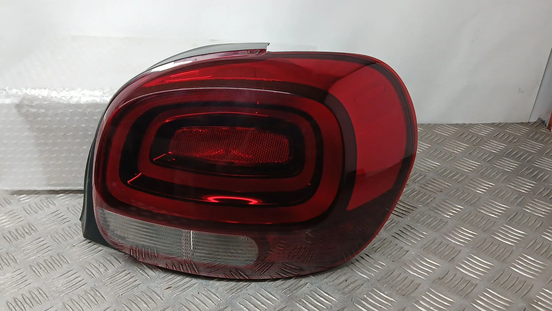Piloto Trasero Derecho para Citroën C3 Iii (Sx)