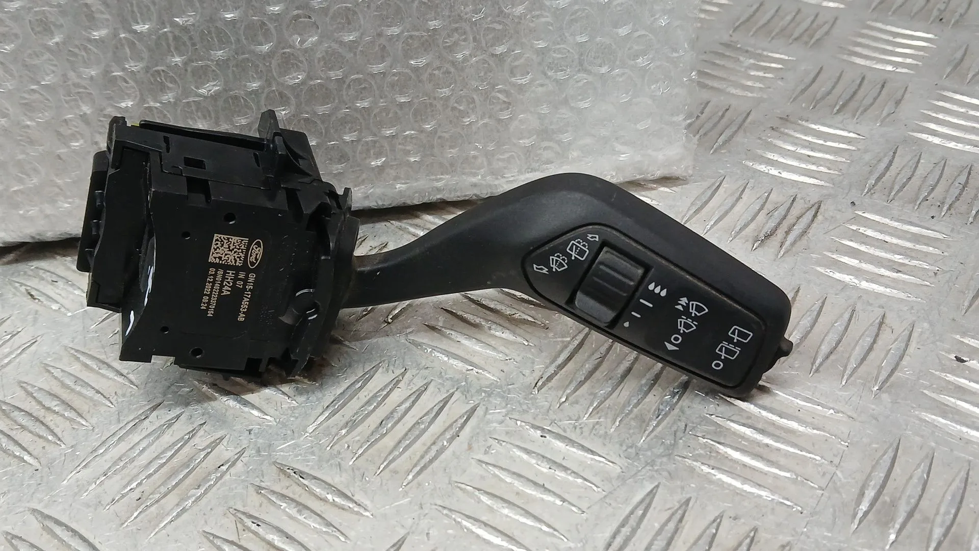 Mando Limpia para Ford Focus Iv Turnier (Hp)