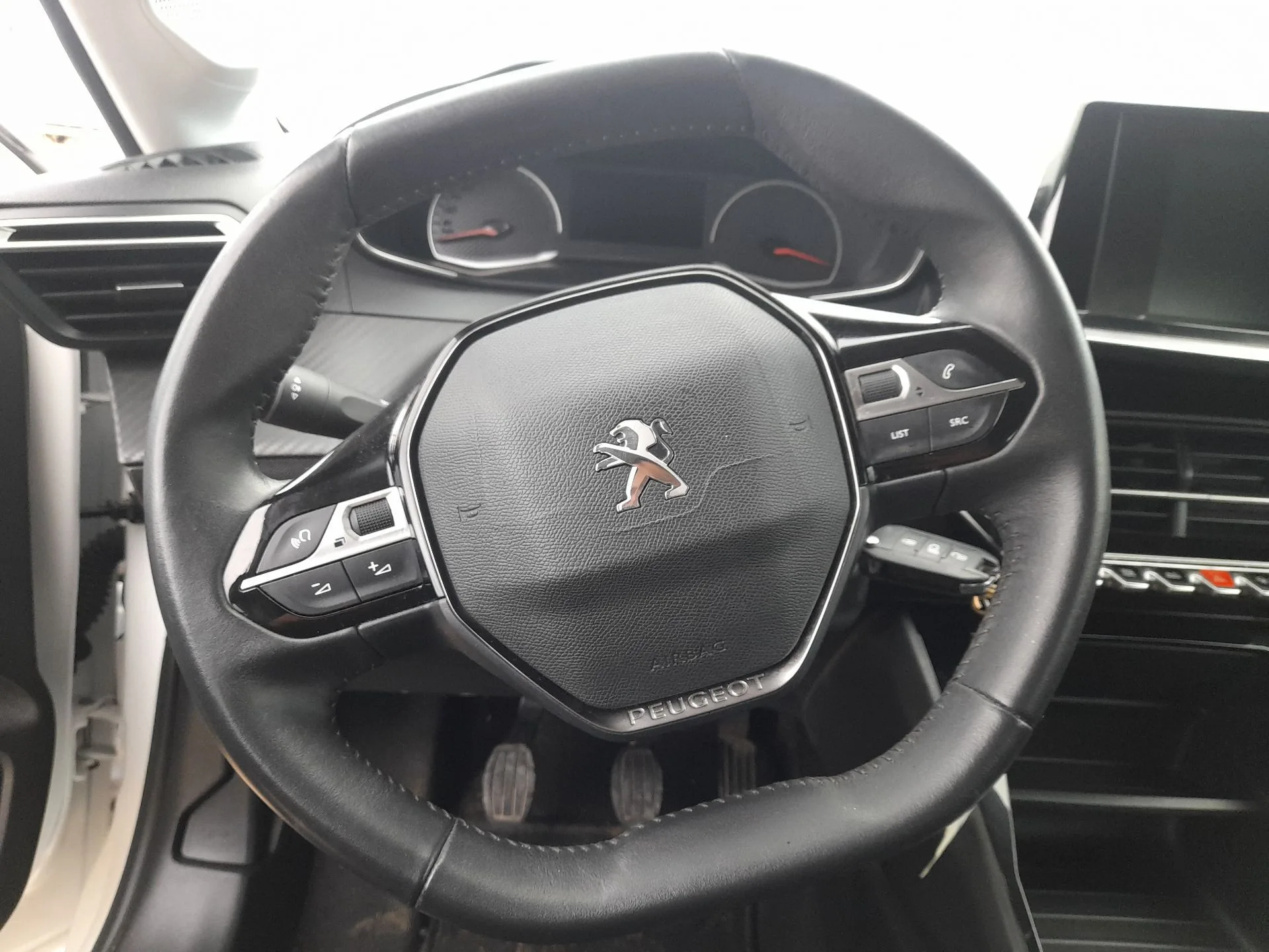 Volante para Peugeot 208 Ii (Ub_, Up_, Uw_, Uj_)