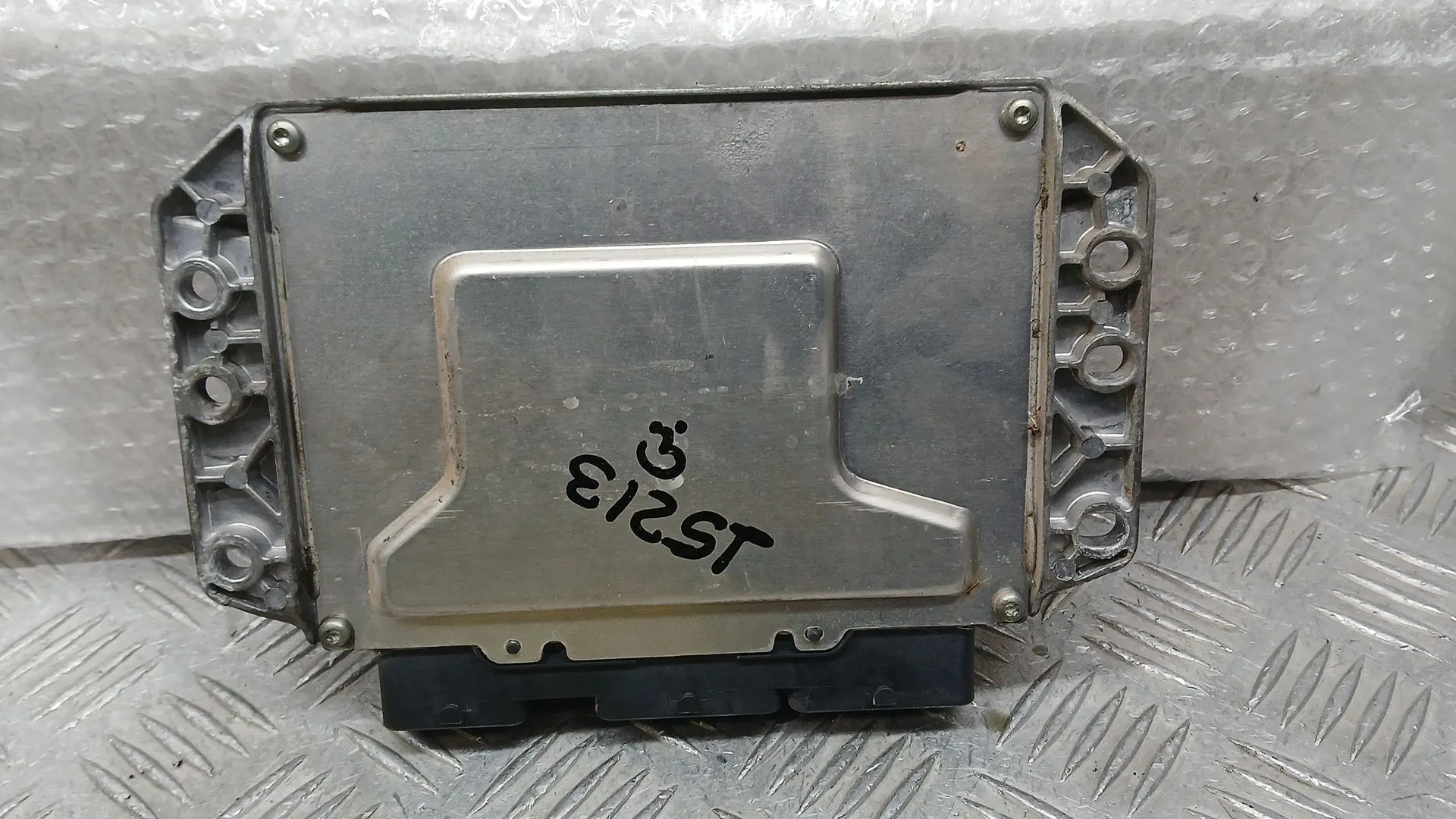 Centralita Motor Uce para Renault Megane Iii Berlina 5 P