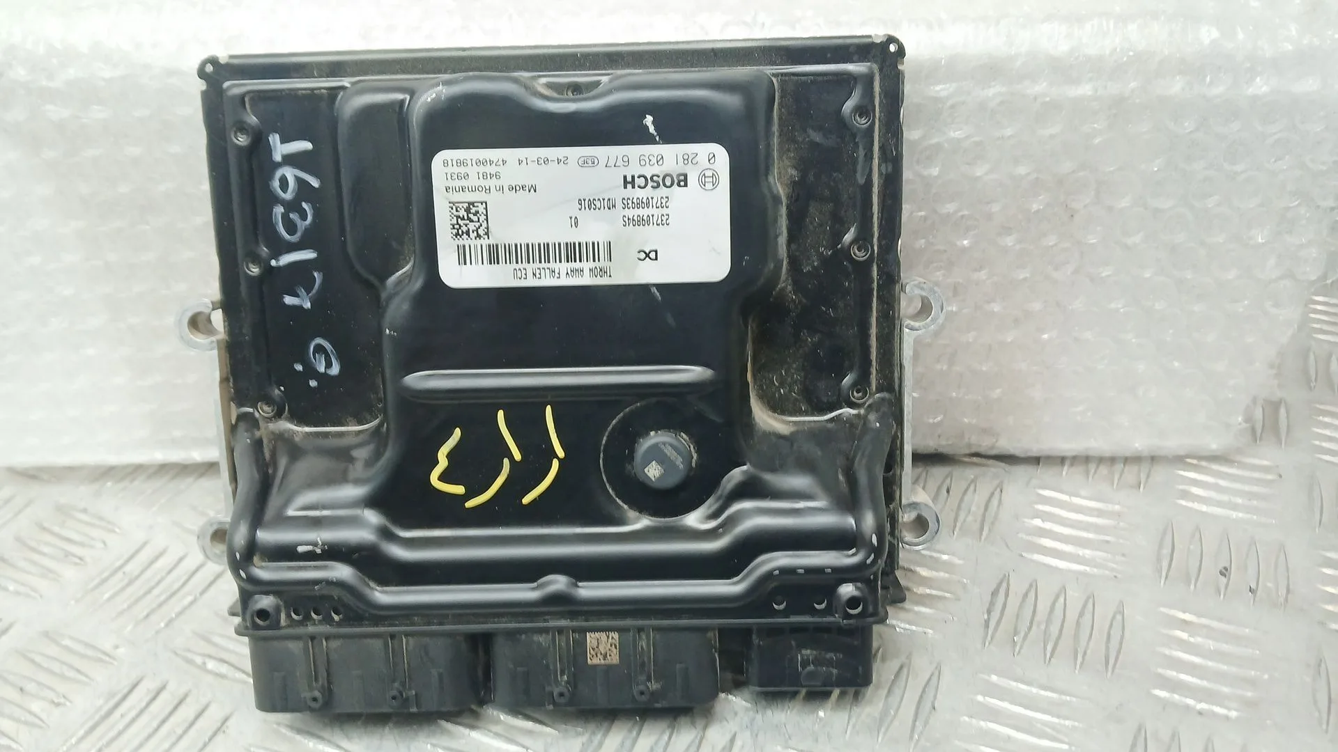 Centralita Motor Uce para Renault Express