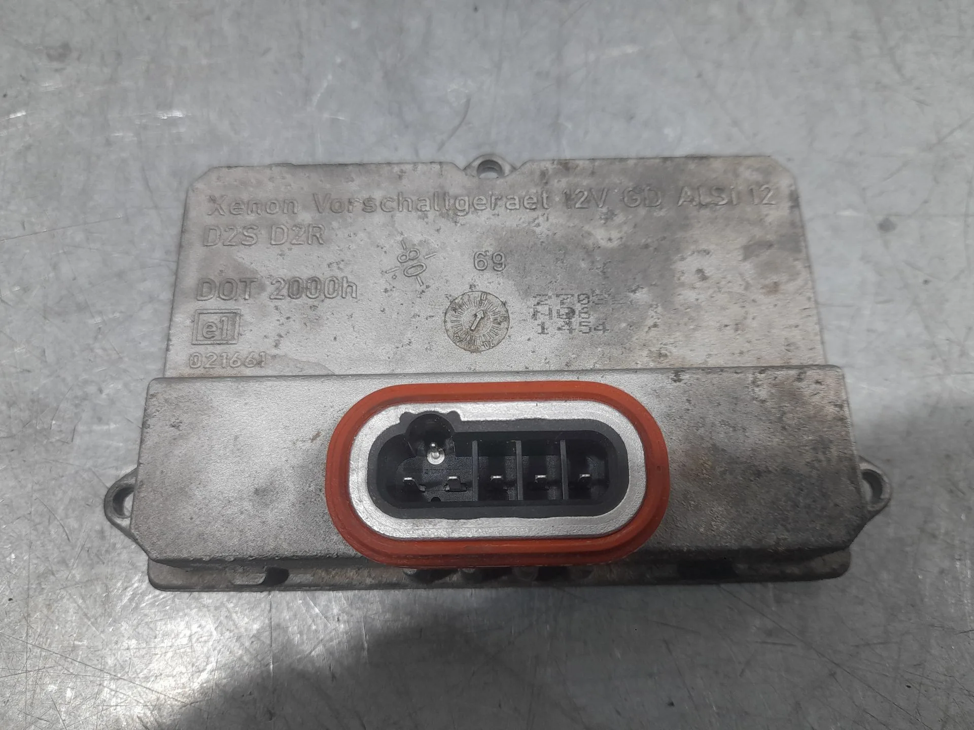 Centralita Faros Xenon para Audi A6 Berlina (4F2)