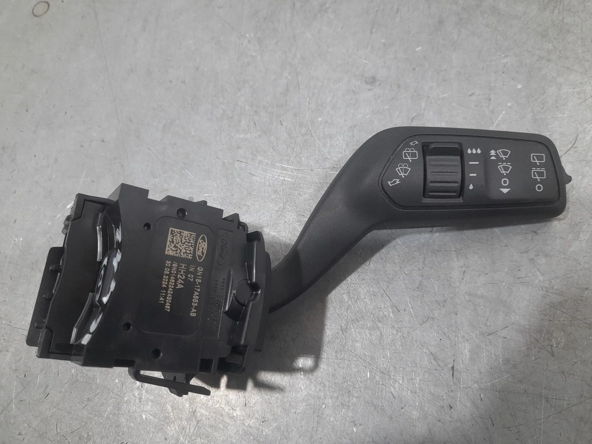 Mando Limpia para Ford Focus Iv Turnier (Hp)