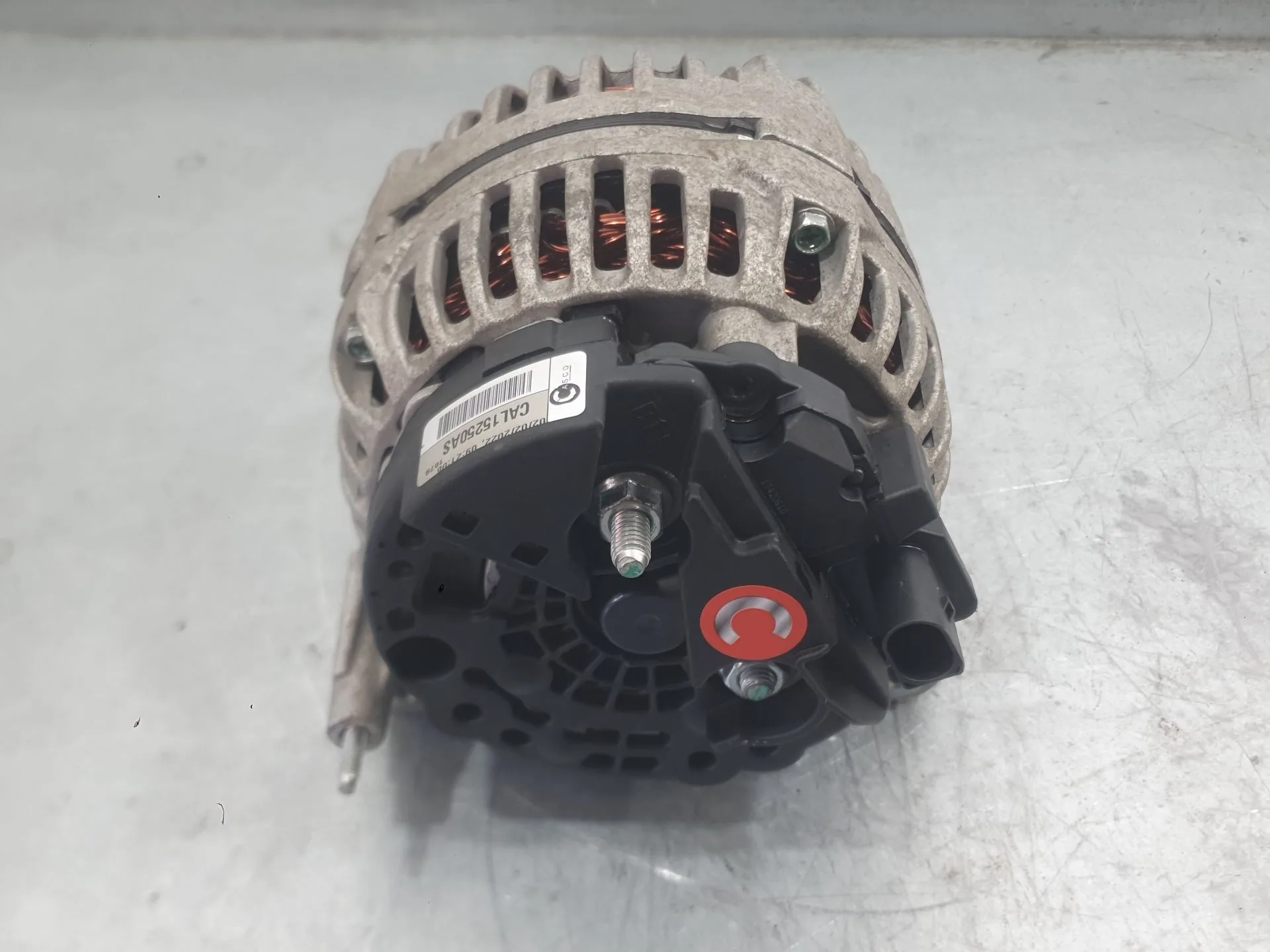 Alternador para Audi A3 (8L1)