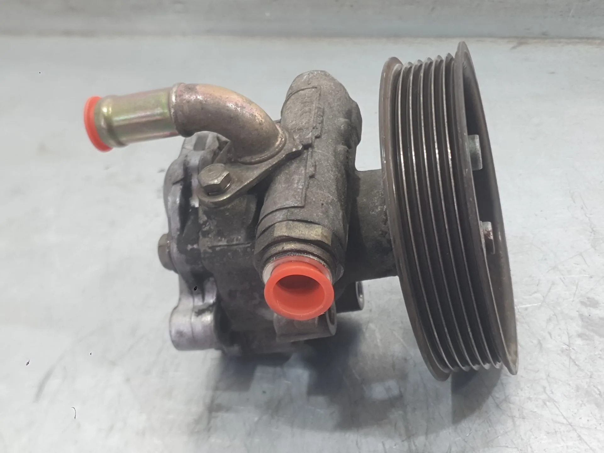 Bomba Direccion para Audi A3 (8L1)