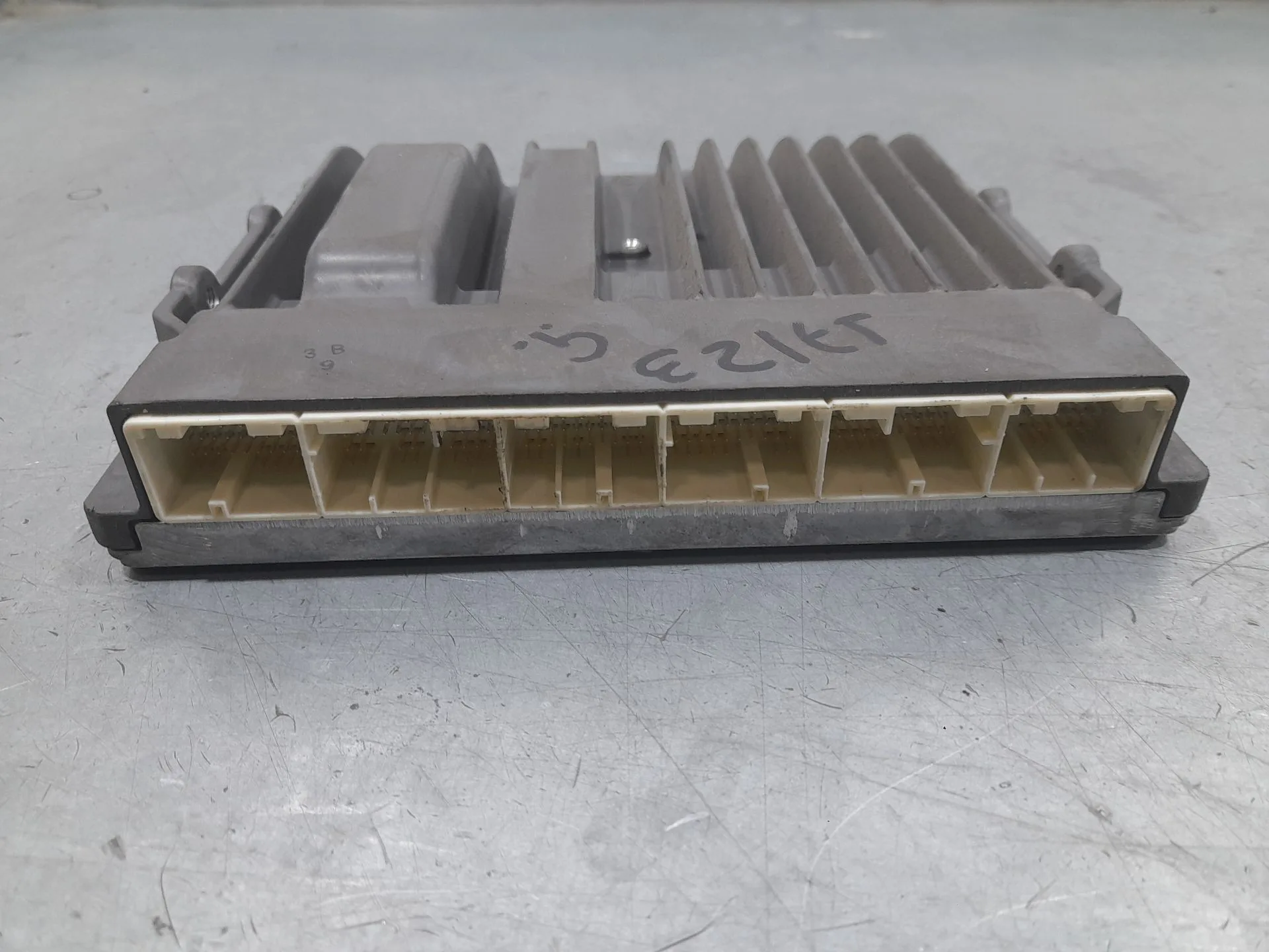 Centralita Motor Uce para Toyota Land Cruiser Prado (_J15_)