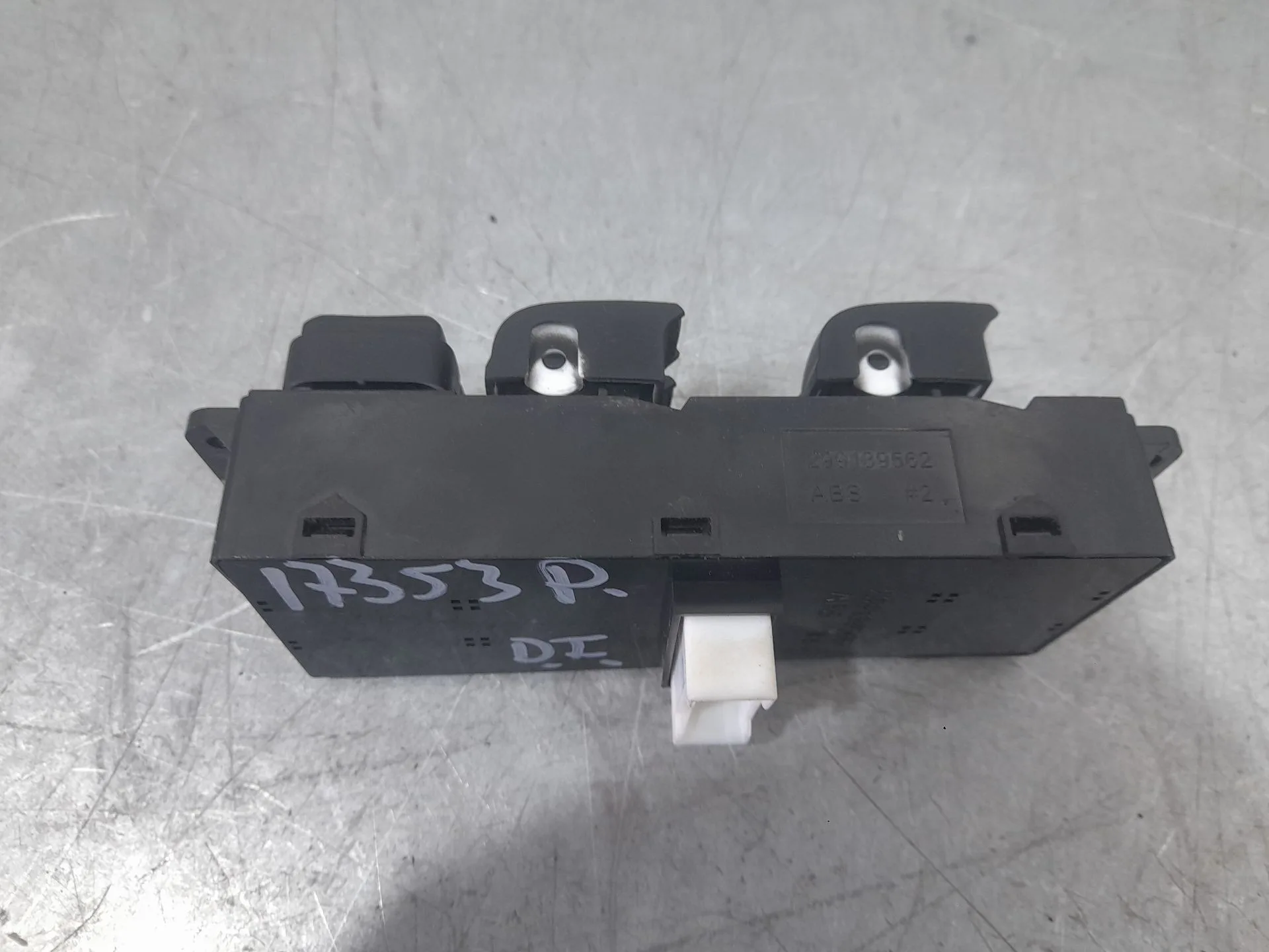 Mando Elevalunas Delantero Izquierdo para Ssangyong Tivoli