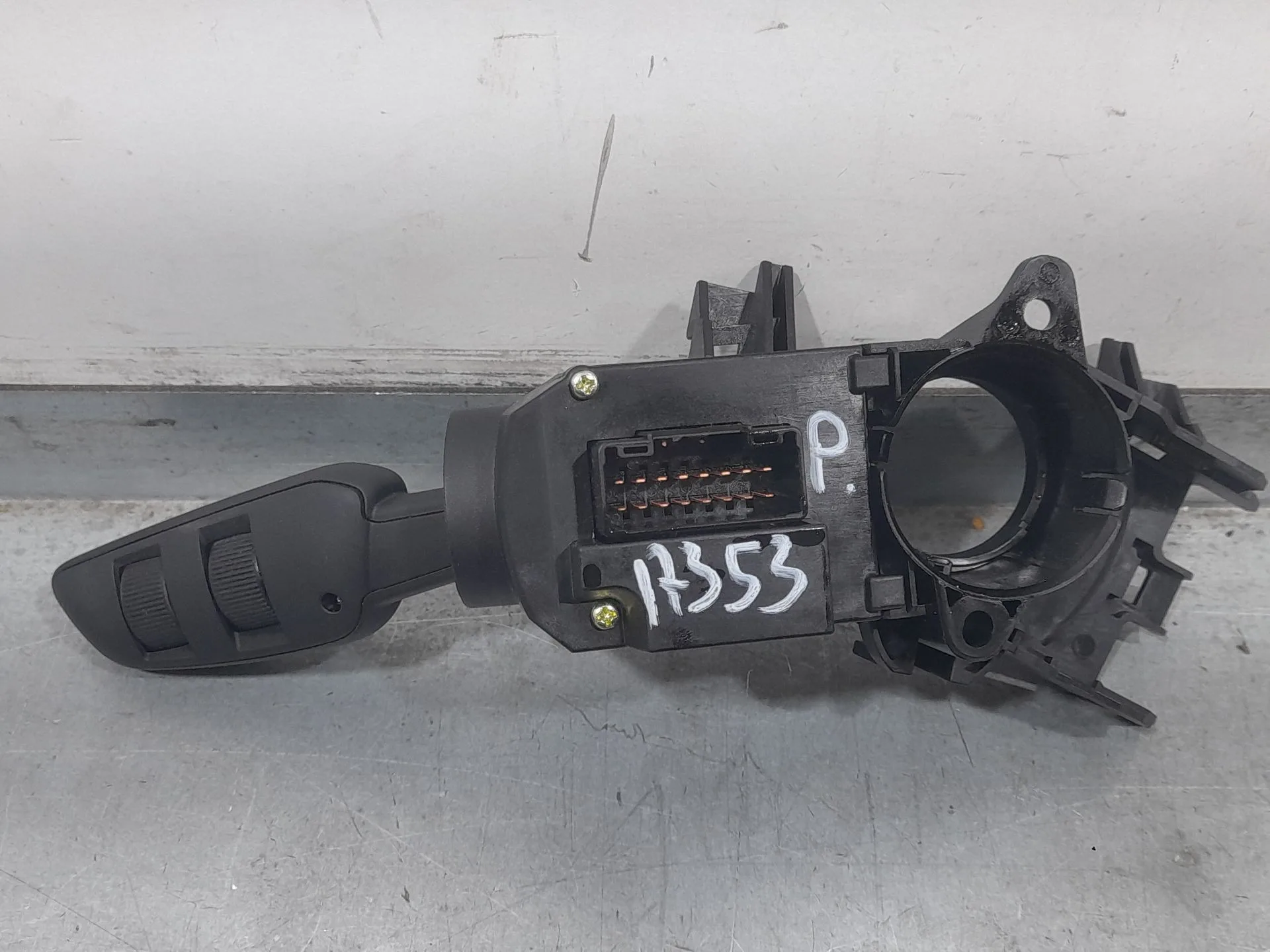Mando Luces para Ssangyong Tivoli