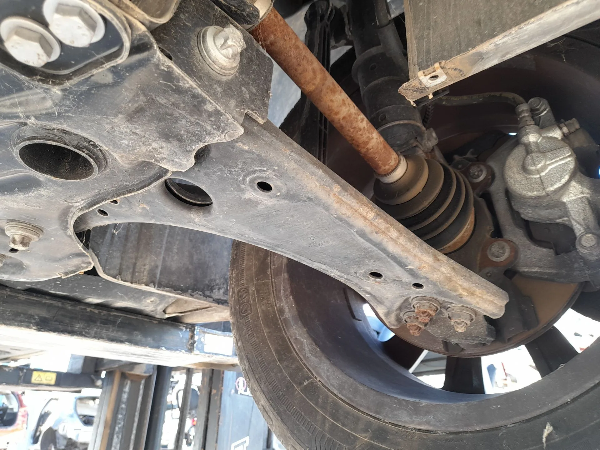 Brazo Suspension Inferior Delantero Izquierdo para Fiat Tipo Hatchback (356_, 357_)