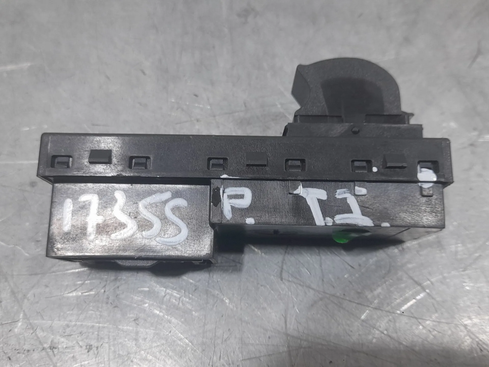 Mando Elevalunas Trasero Izquierdo para Fiat Tipo Hatchback (356_, 357_)