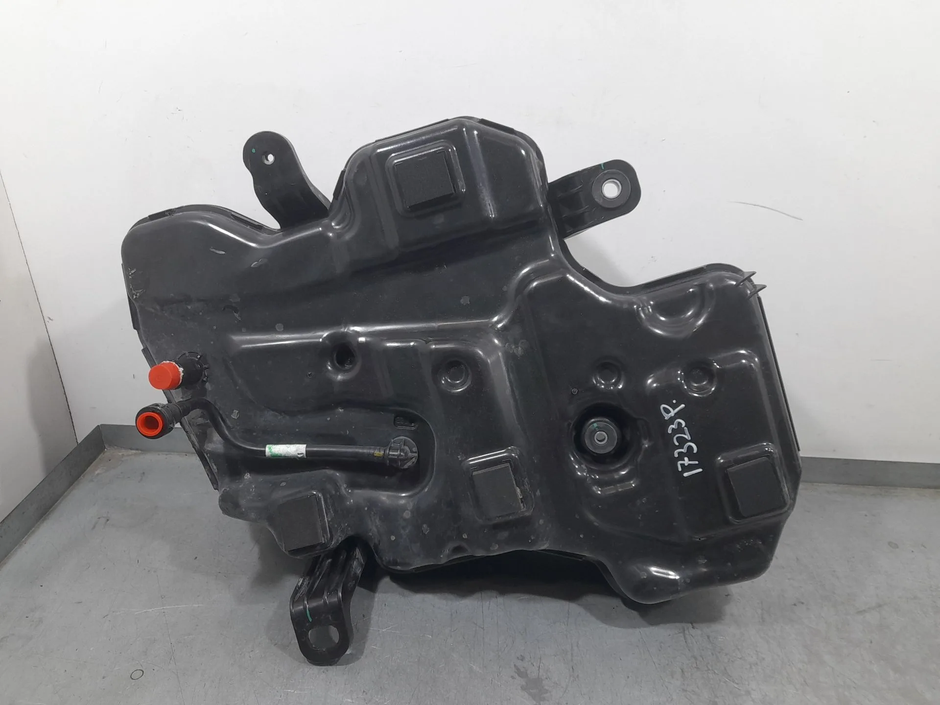 Deposito Adblue para Bmw Serie 1 Lim. (F40)