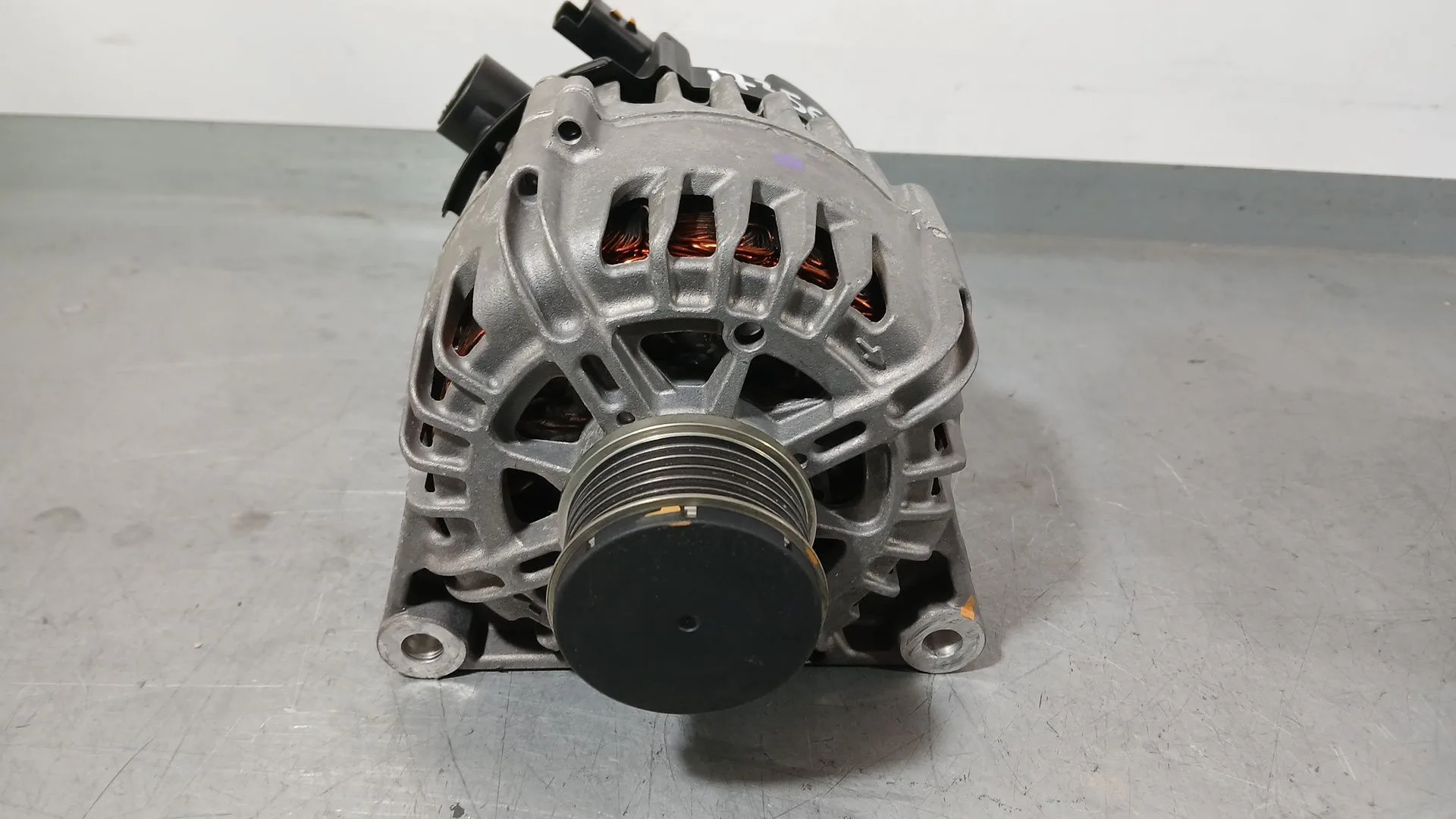 Alternador para Opel Corsa F (P2Jo)