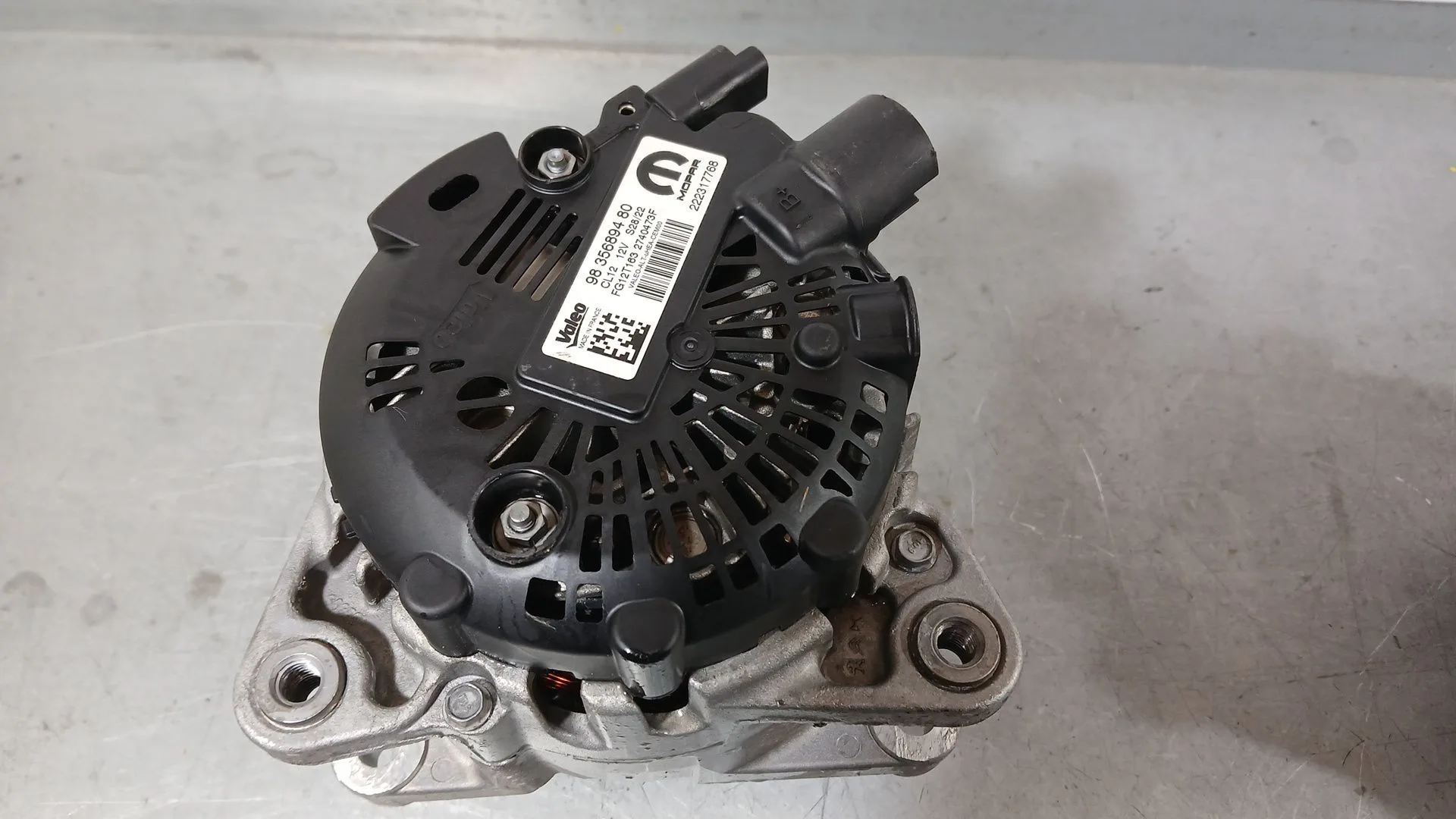 Alternador para Opel Corsa F (P2Jo)