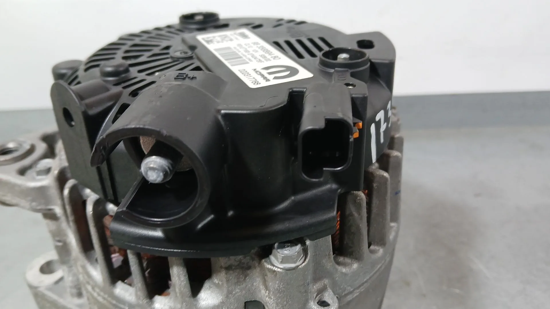 Alternador para Opel Corsa F (P2Jo)