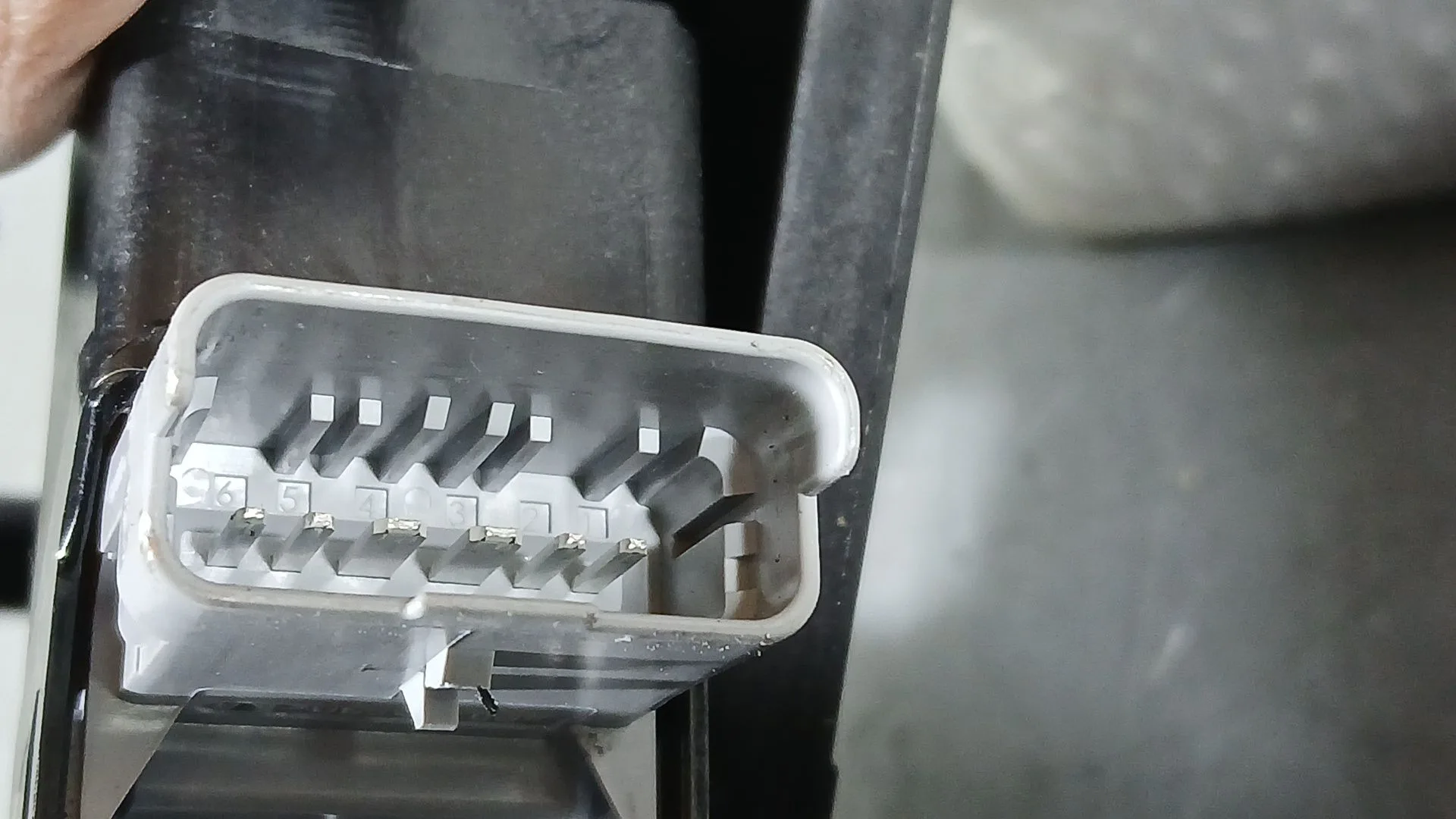 Elevalunas Delantero Derecho para Opel Corsa F (P2Jo)