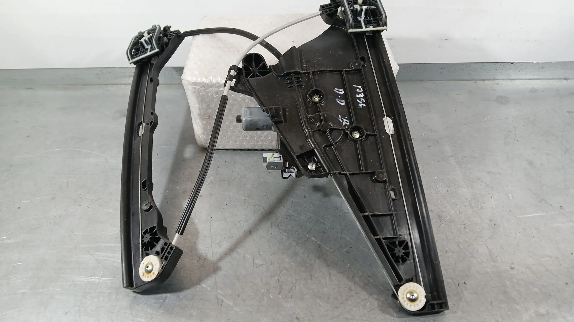 Elevalunas Delantero Derecho para Opel Corsa F (P2Jo)