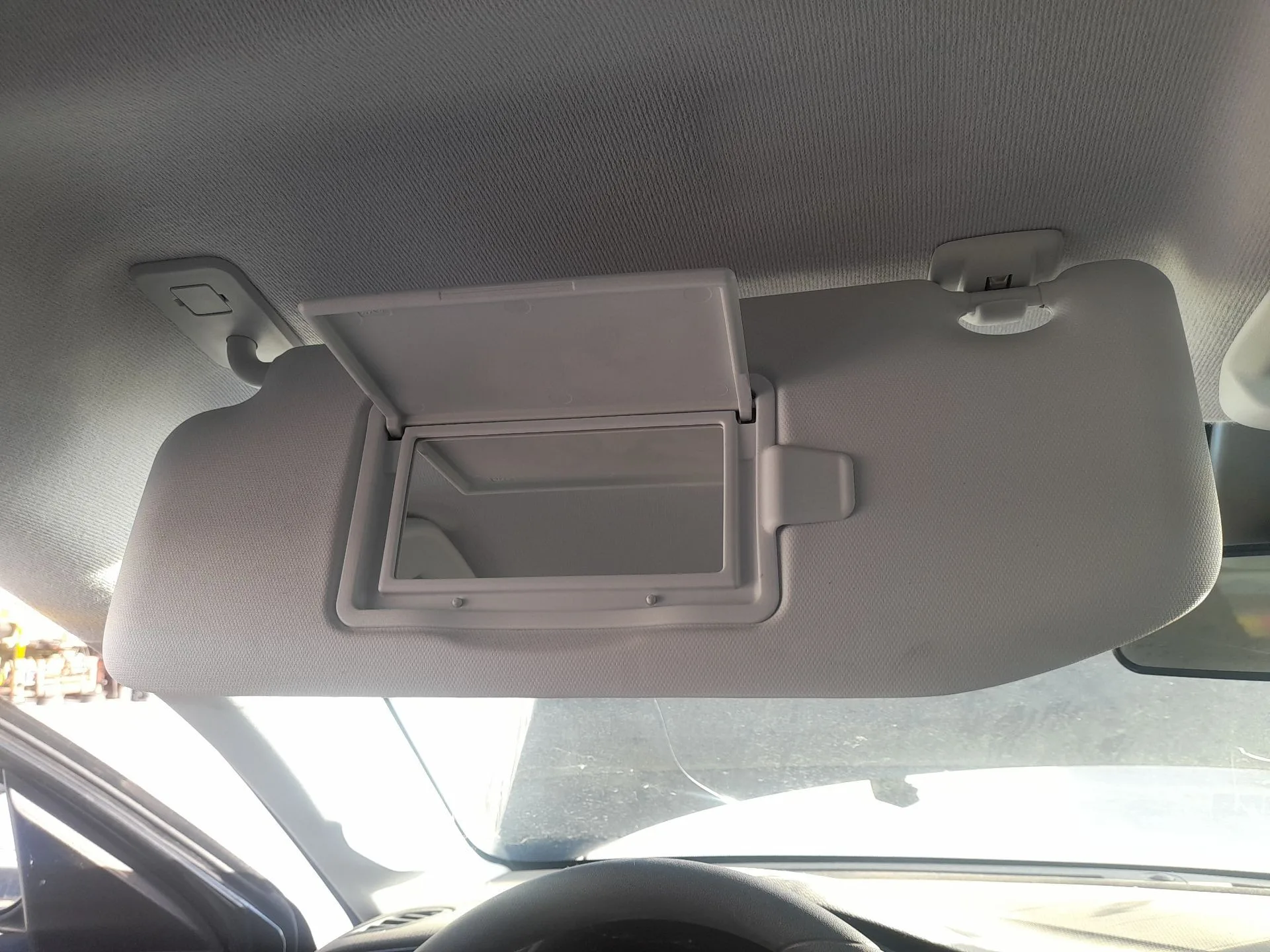 Parasol Izquierdo para Opel Corsa F (P2Jo)