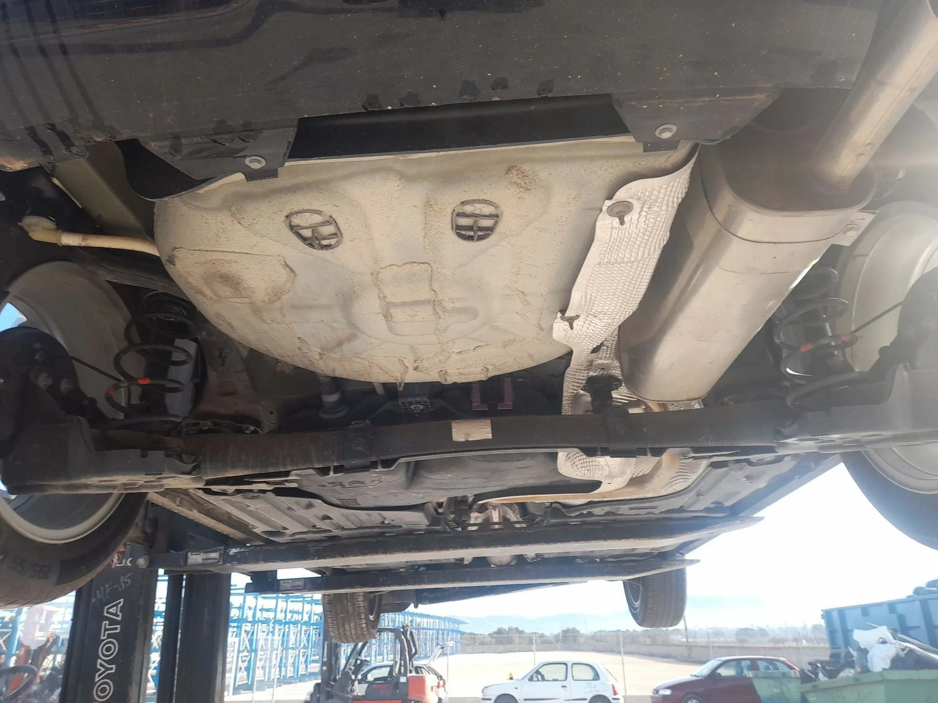 Puente Trasero para Opel Corsa F (P2Jo)