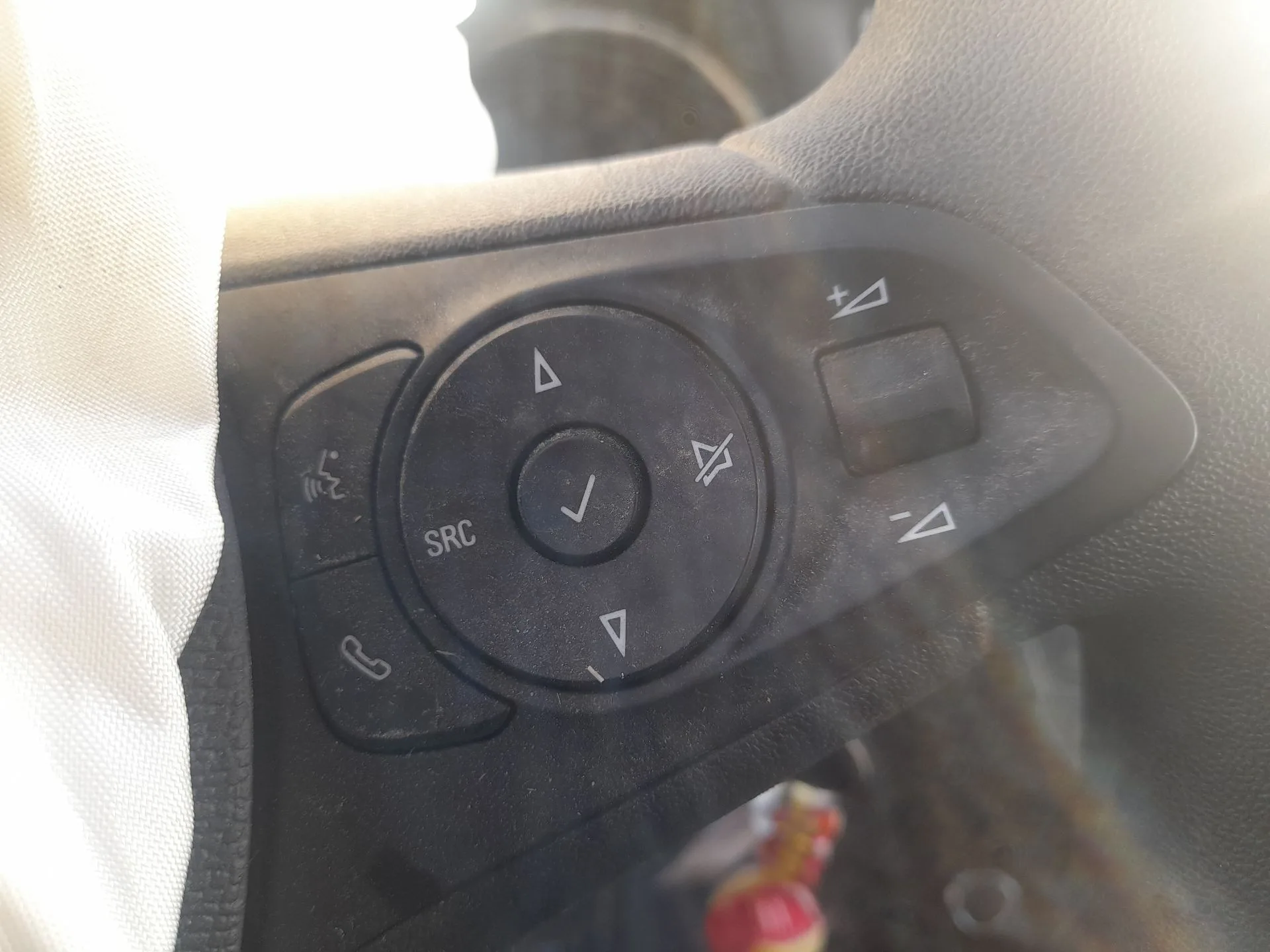 Volante para Opel Corsa F (P2Jo)
