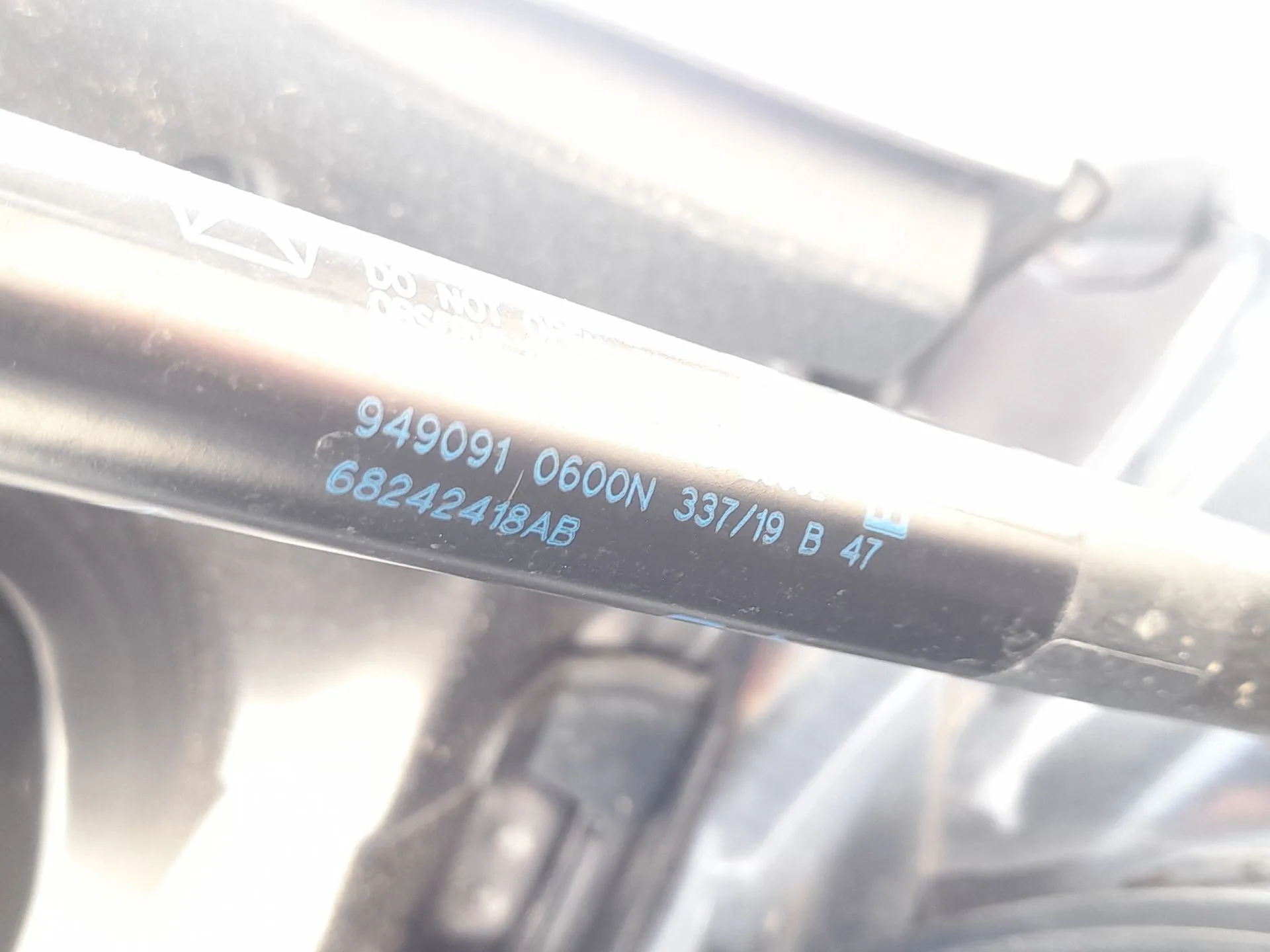 Amortiguadores Maletero / Porton para Jeep Compass (Mp, M6, Mv, M7)
