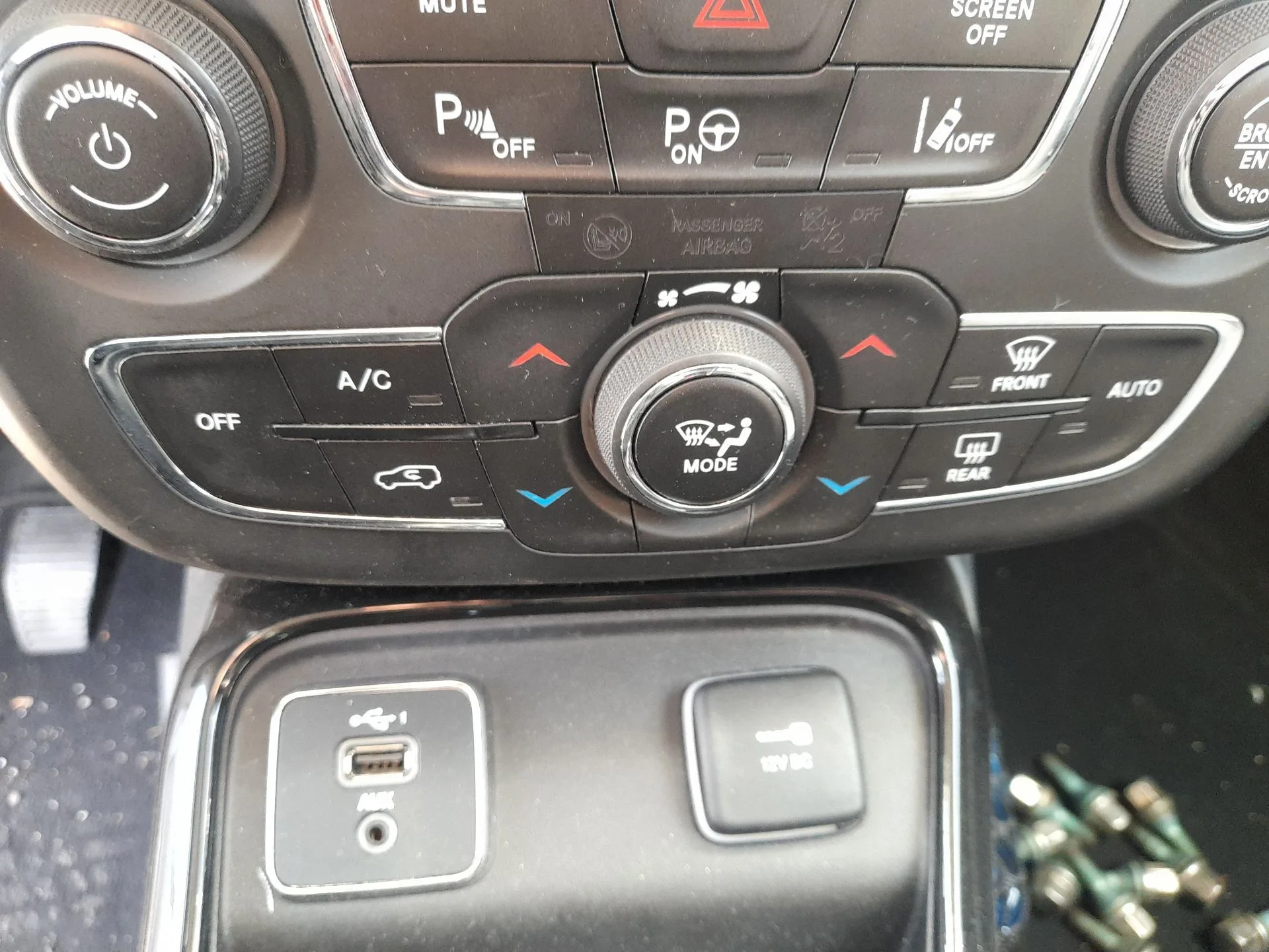 Mando Climatizador para Jeep Compass (Mp, M6, Mv, M7)