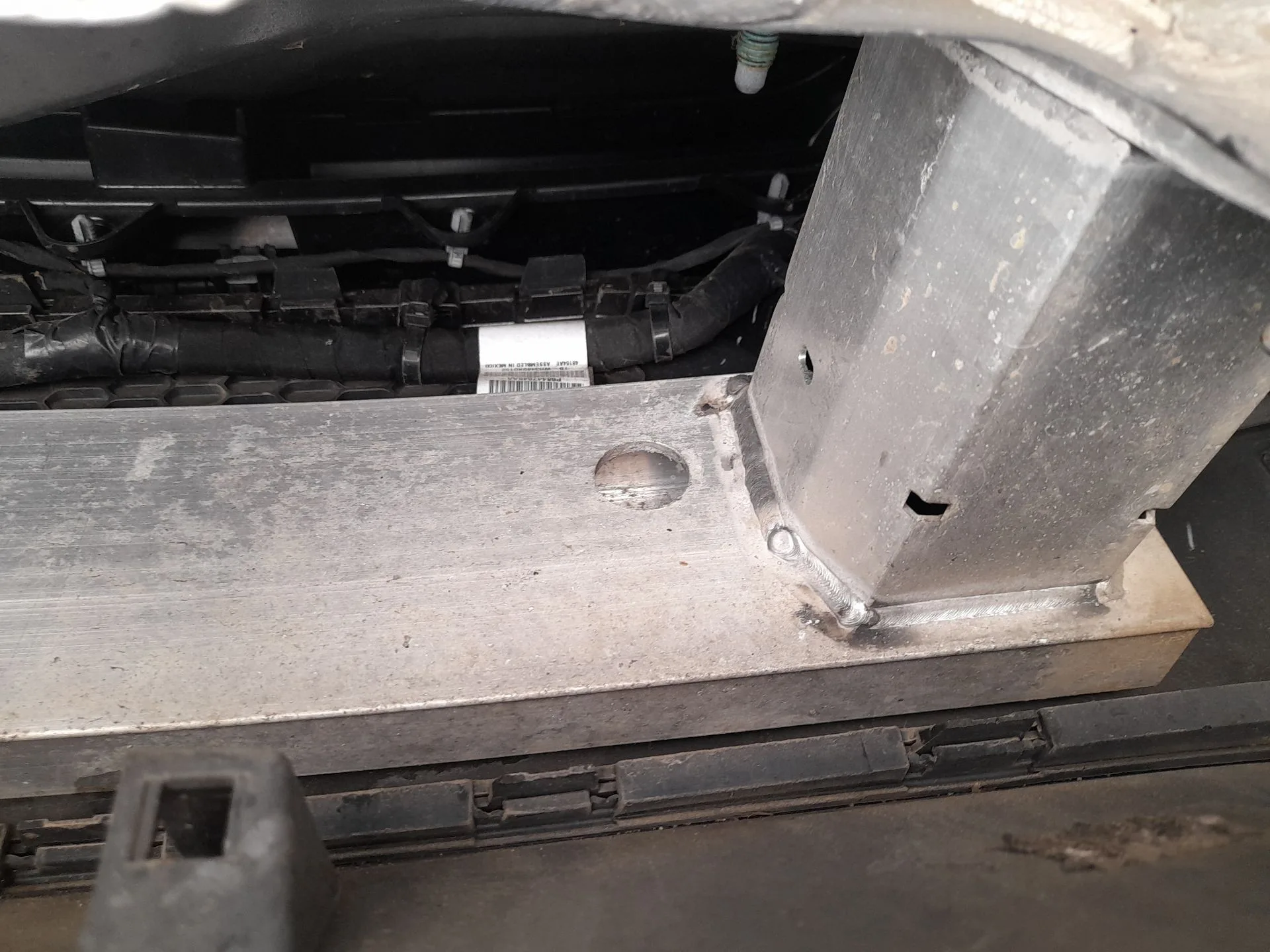 Refuerzo Paragolpes Trasero para Jeep Compass (Mp, M6, Mv, M7)