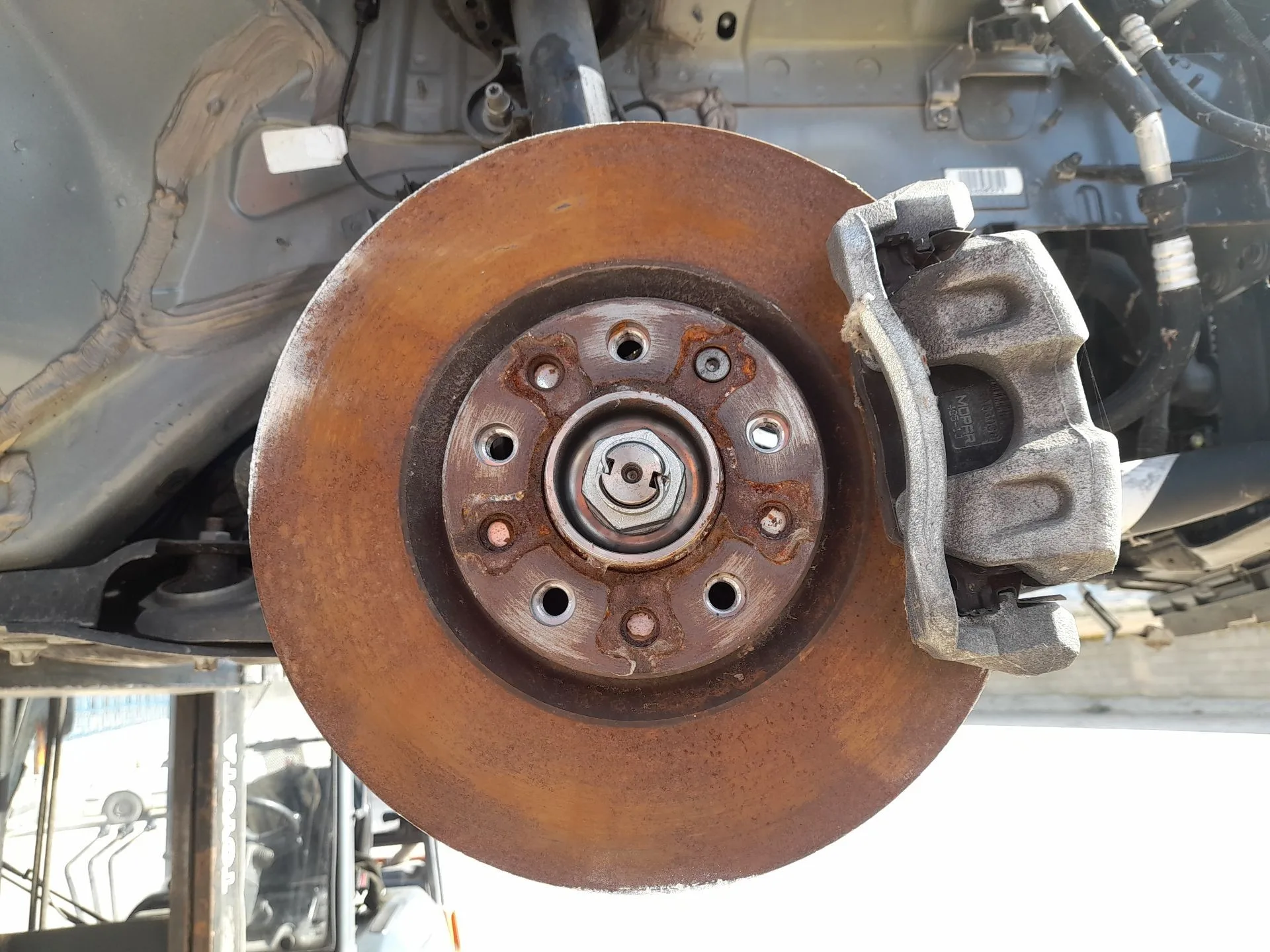 Mangueta Delantera Derecha para Jeep Compass (Mp, M6, Mv, M7)