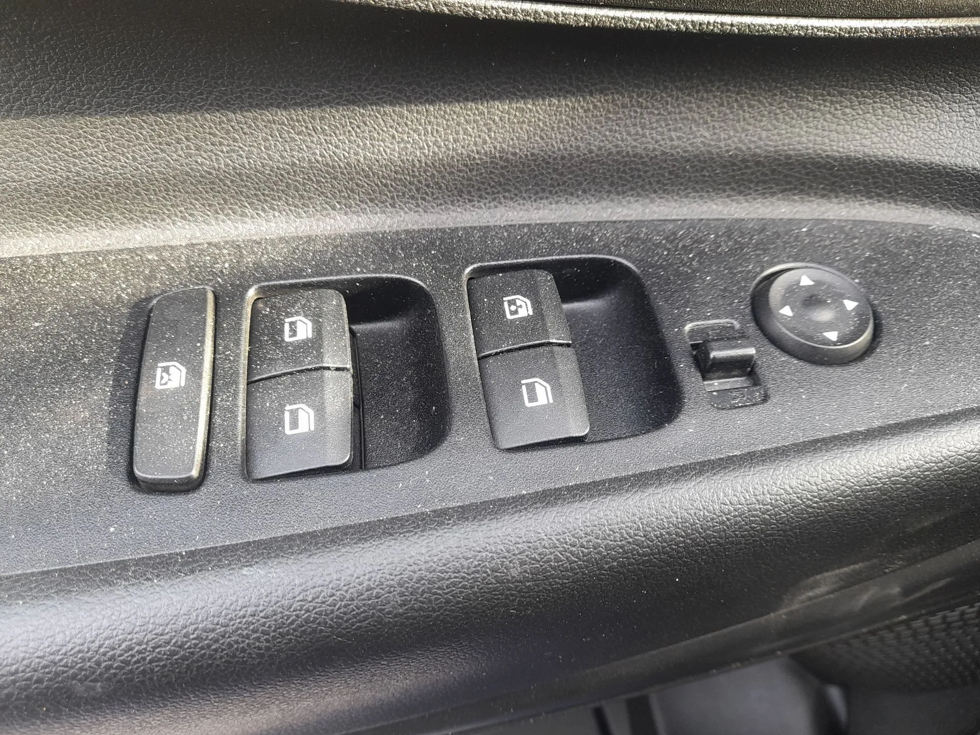 Mando Elevalunas Delantero Izquierdo para Hyundai I20 Iii (Bc3, Bi3)