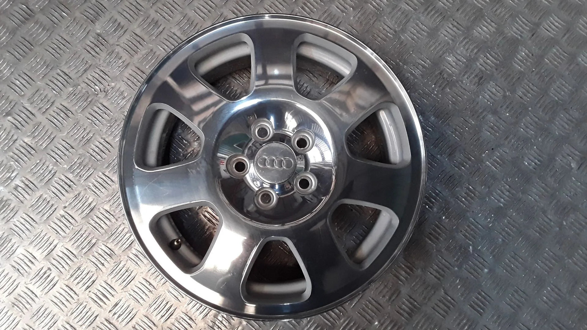 Llanta Aluminio para Audi A3 (8L1)
