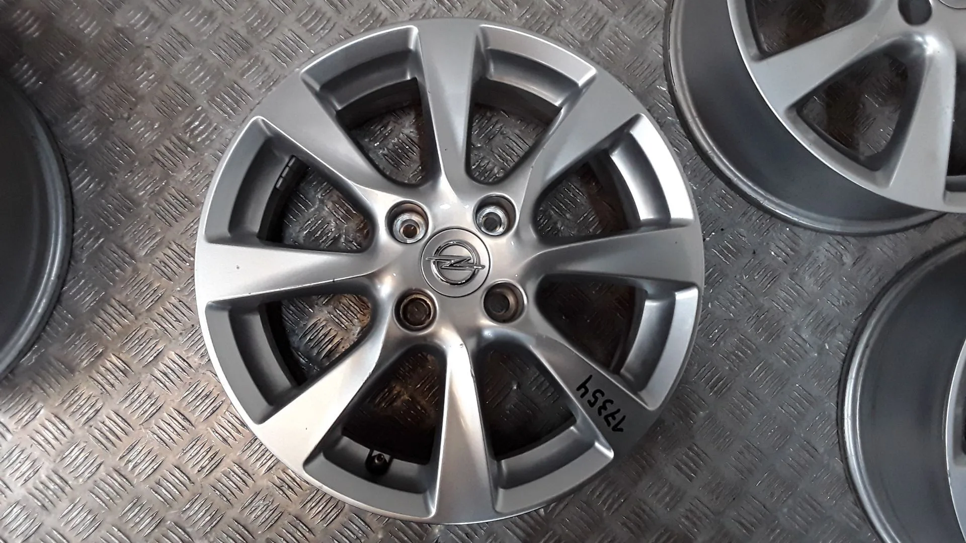 Juego Llantas Aluminio para Opel Corsa F (P2Jo)