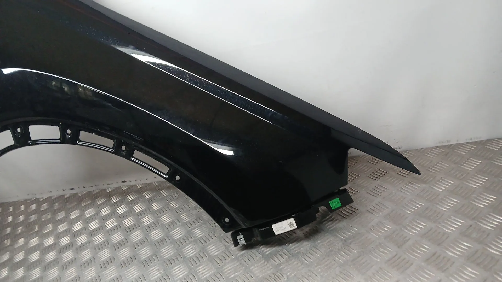 Aleta Delantera Derecha para Jaecoo 7 Phev