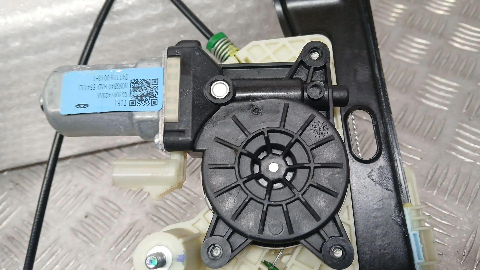 Elevalunas Delantero Izquierdo para Jaecoo 7 Phev
