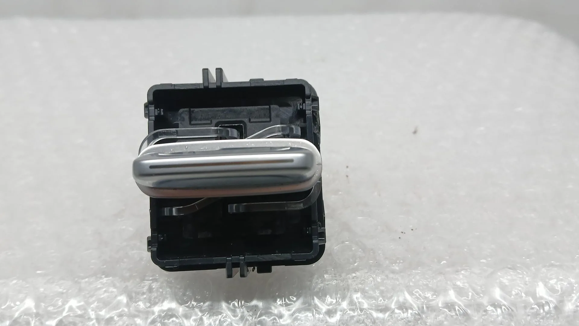 Mando Elevalunas Trasero Derecho para Jaecoo 7 Phev