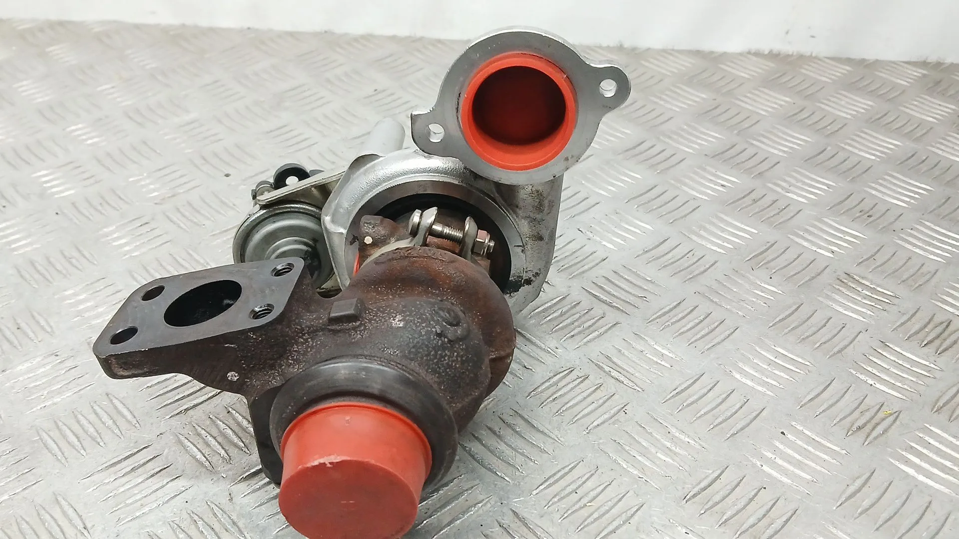 Turbocompresor para Ford Transit Courier B460 Furgoneta/Monovolumen
