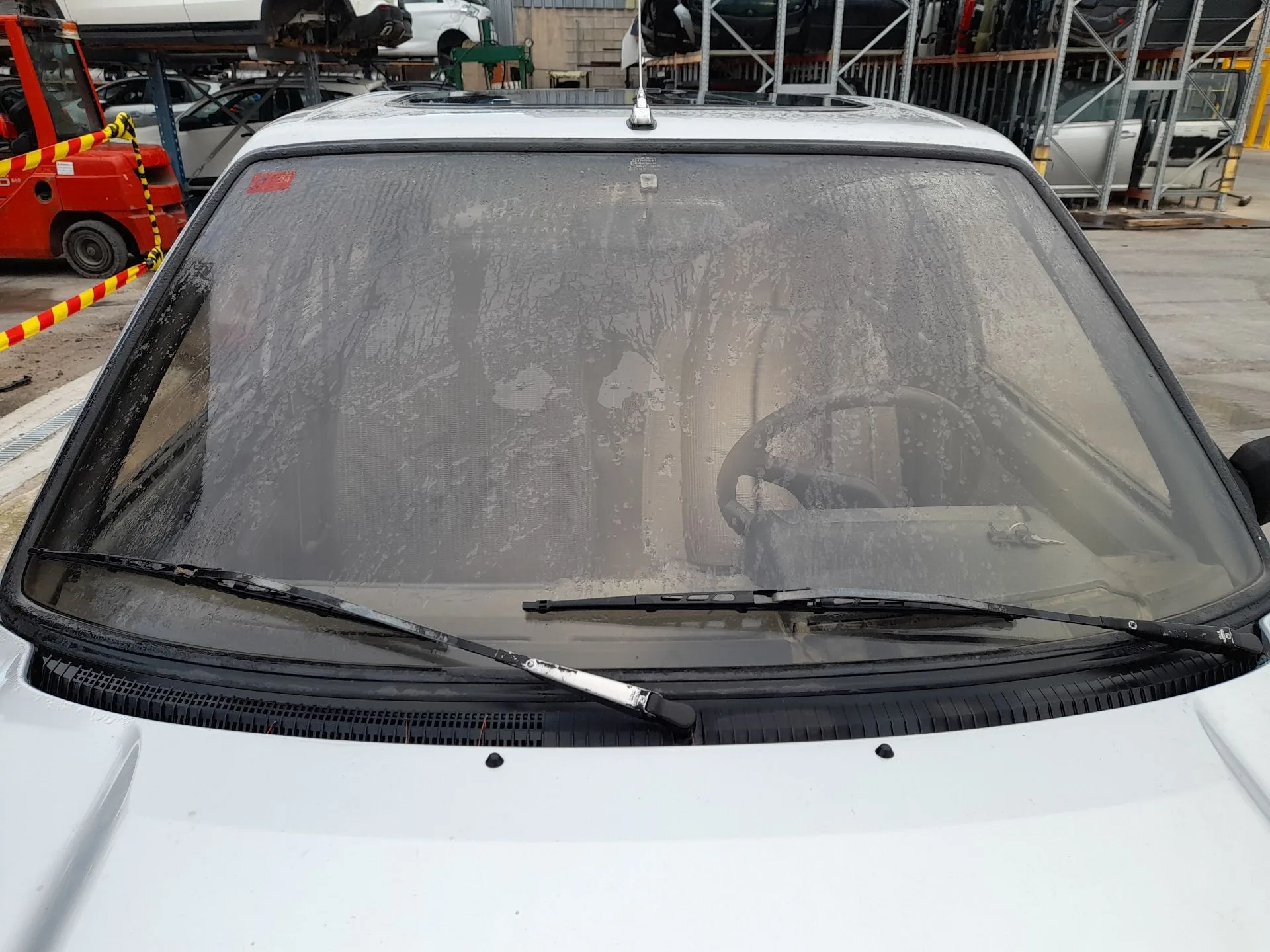 Parabrisas para Peugeot 205 I (741A/C)