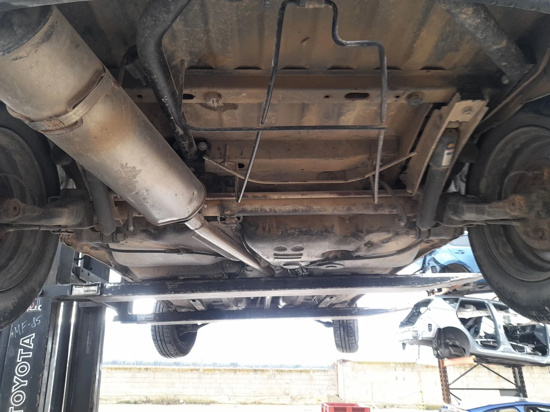 Puente Trasero para Peugeot 205 I (741A/C)